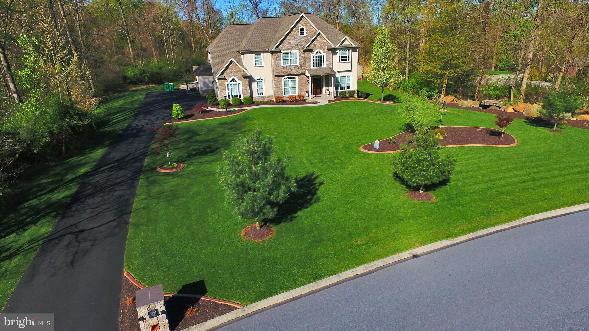 FOX HILL ESTATES - Residential