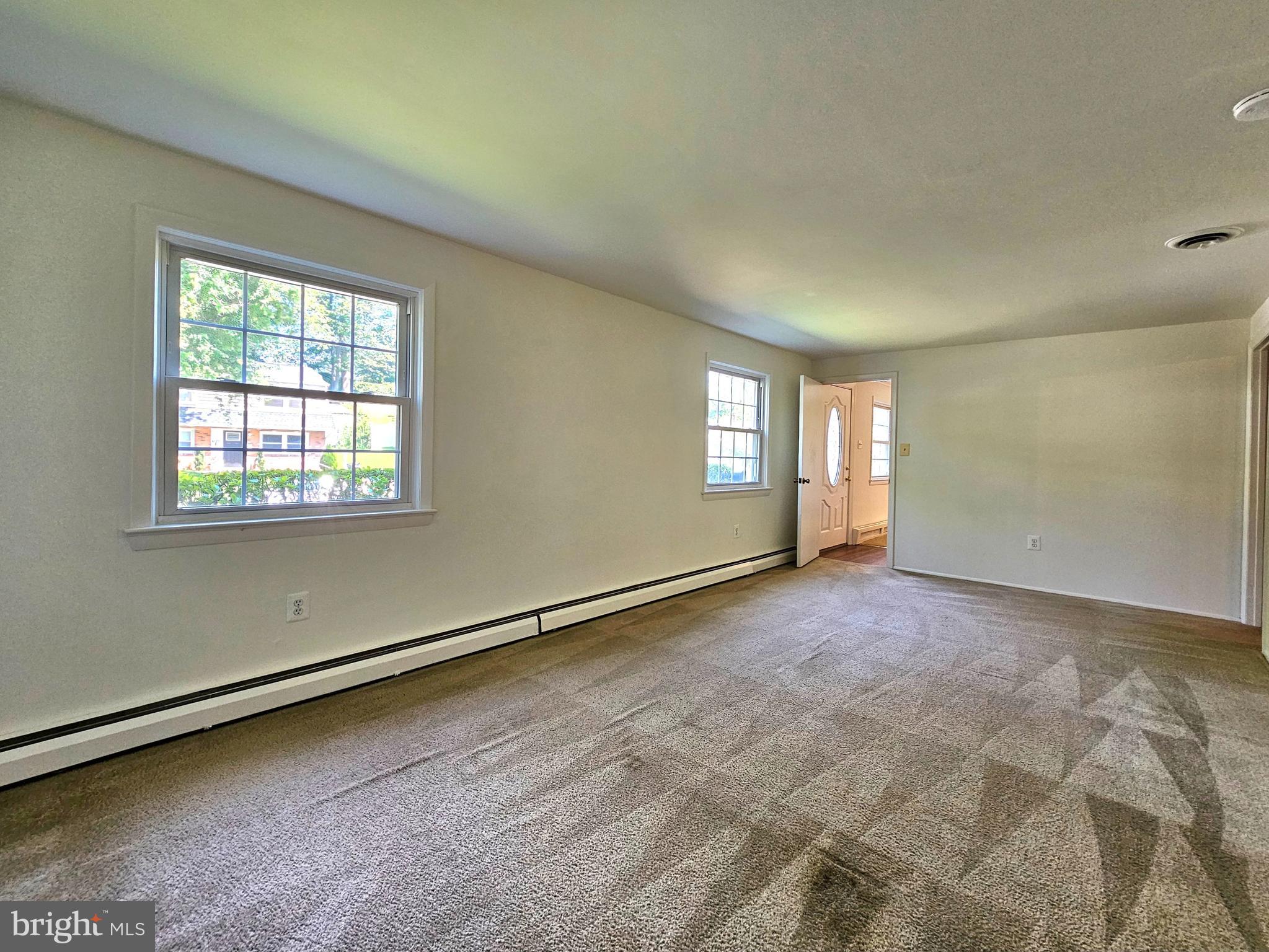 DALE CITY - Residential Lease