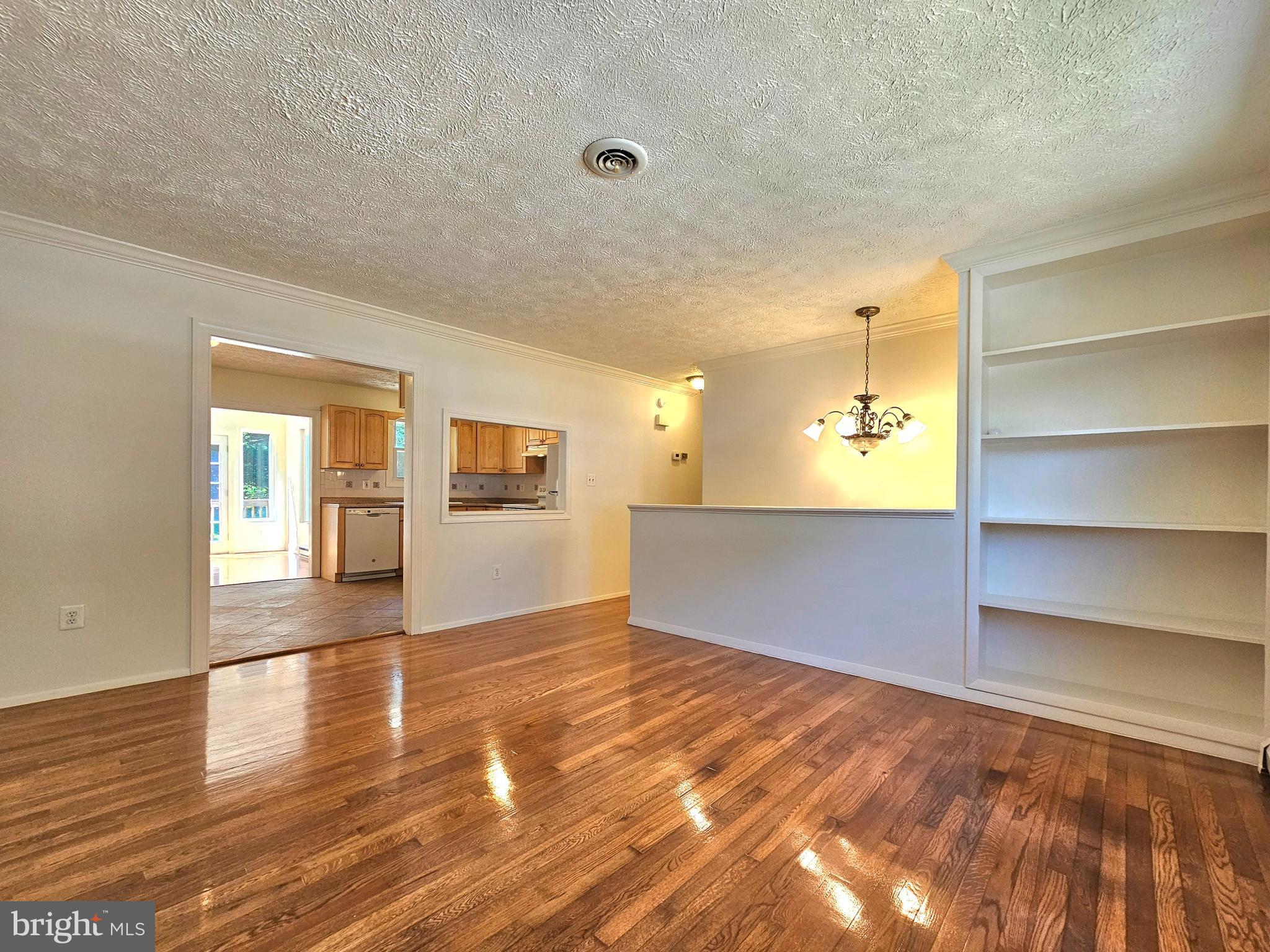 DALE CITY - Residential Lease