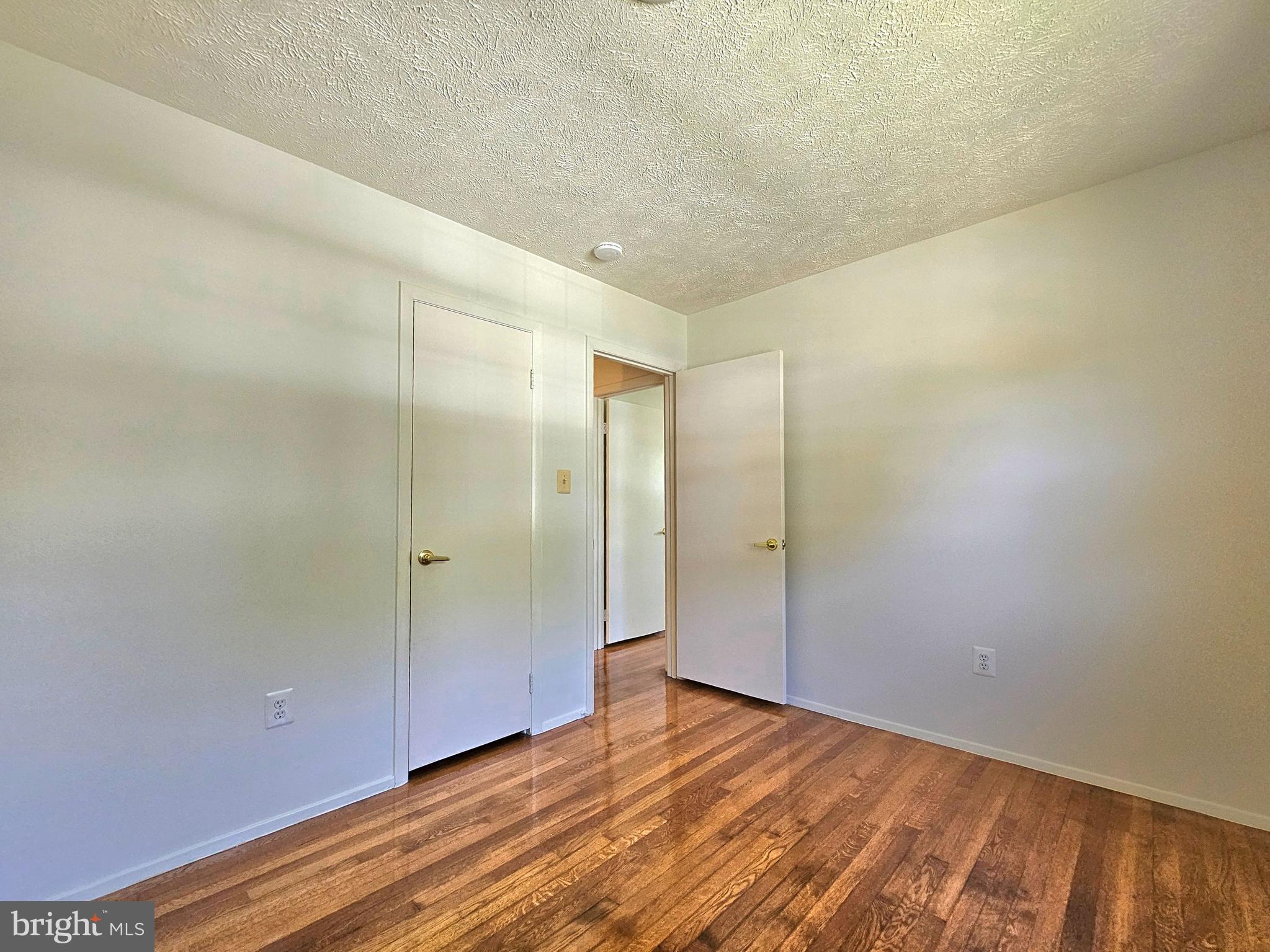 DALE CITY - Residential Lease