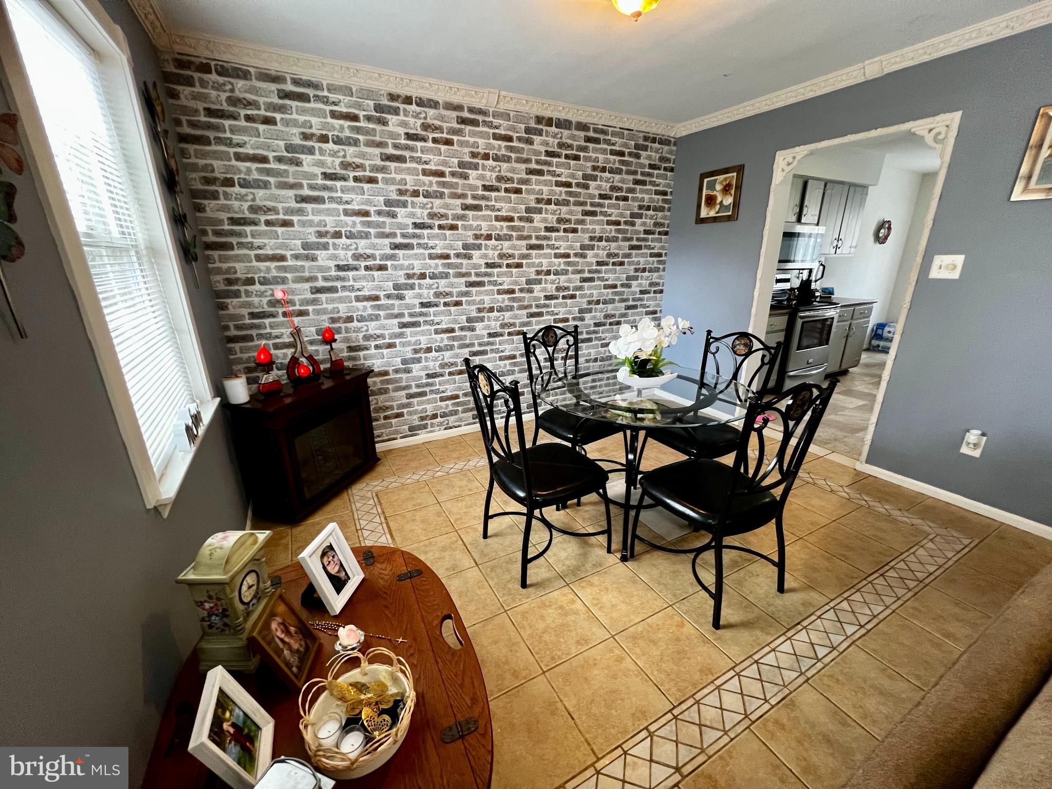 RYON WOODS SUB - Residential