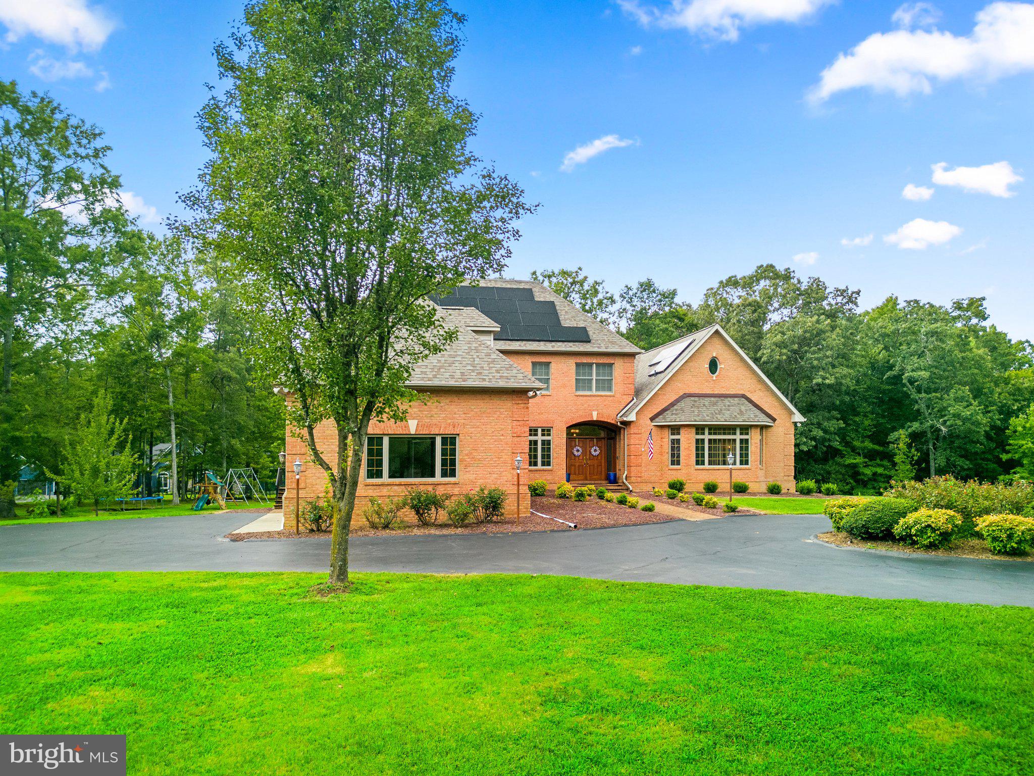 APPLE GROVE ESTATES - Residential