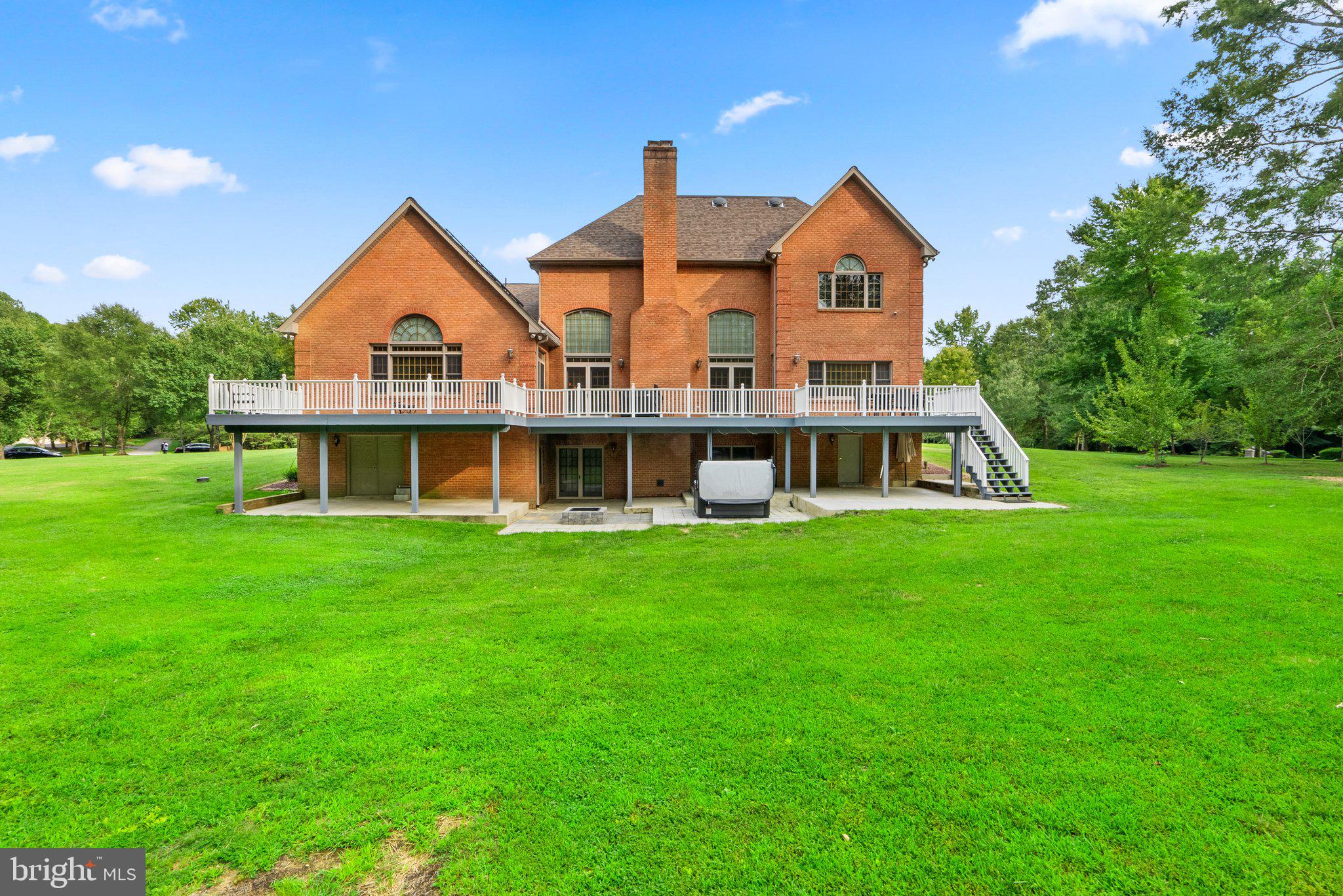 APPLE GROVE ESTATES - Residential