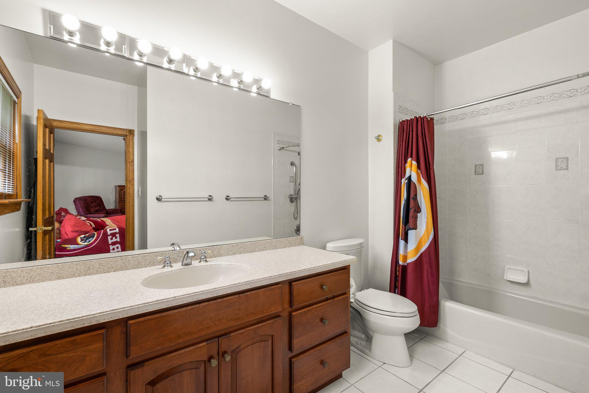 APPLE GROVE ESTATES - Residential