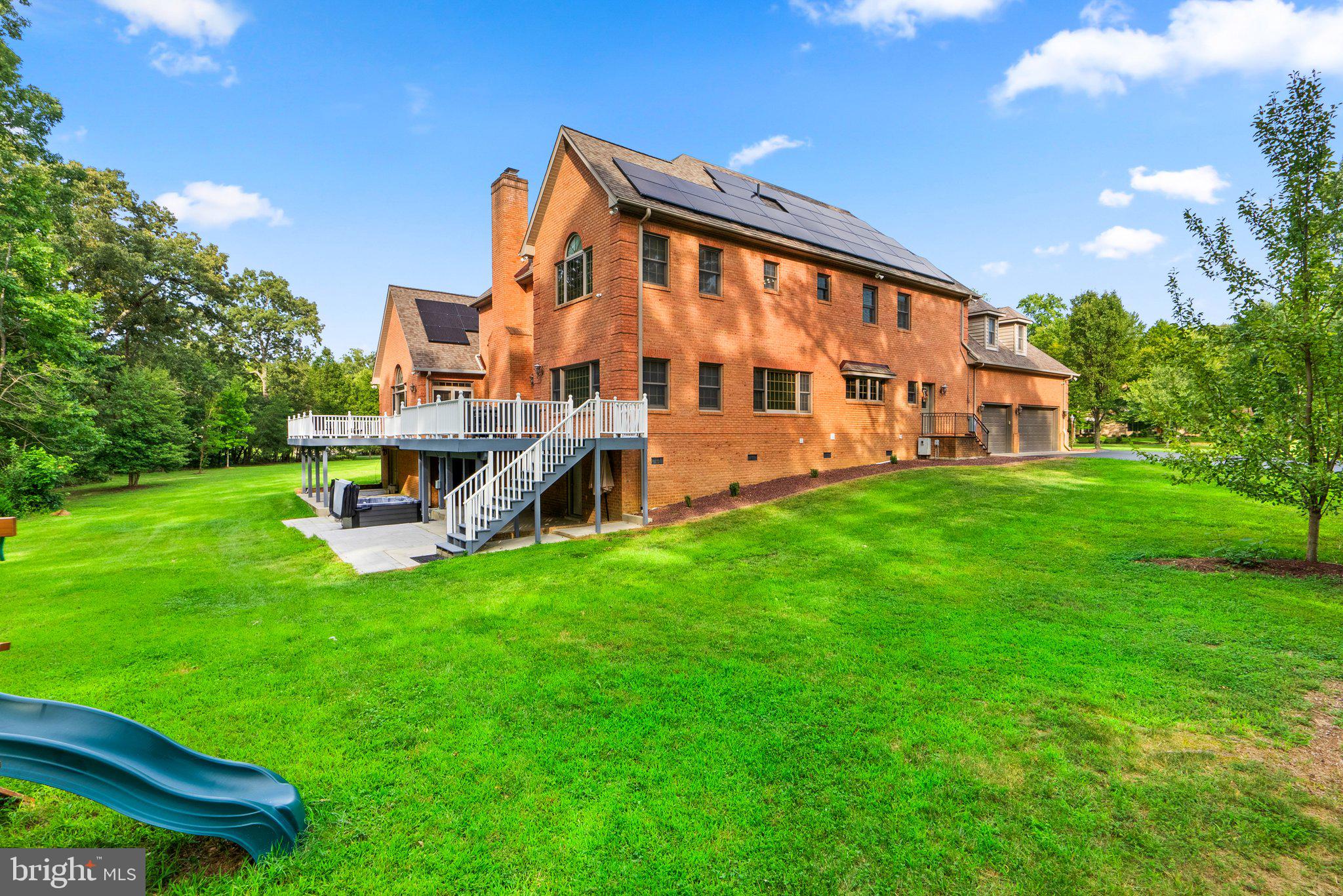 APPLE GROVE ESTATES - Residential