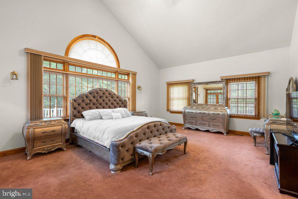 APPLE GROVE ESTATES - Residential