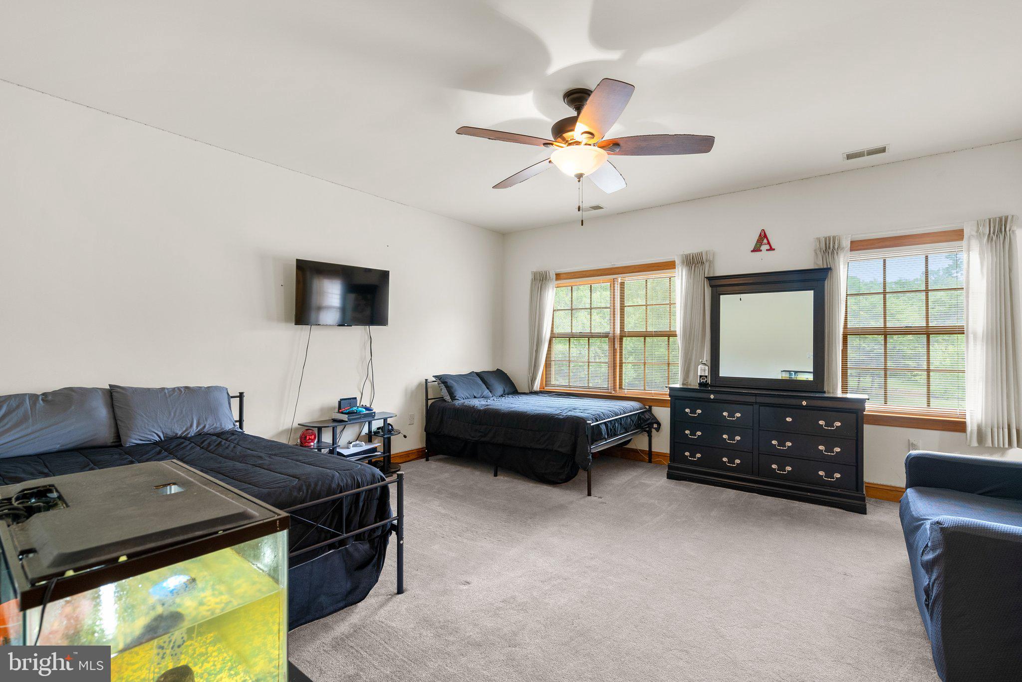 APPLE GROVE ESTATES - Residential