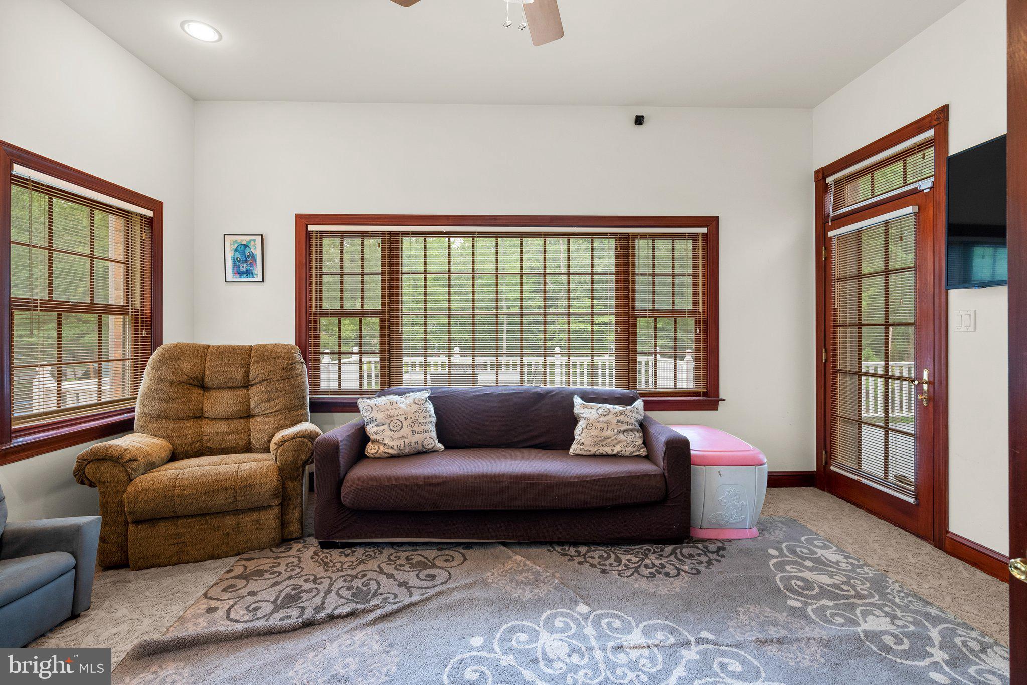 APPLE GROVE ESTATES - Residential