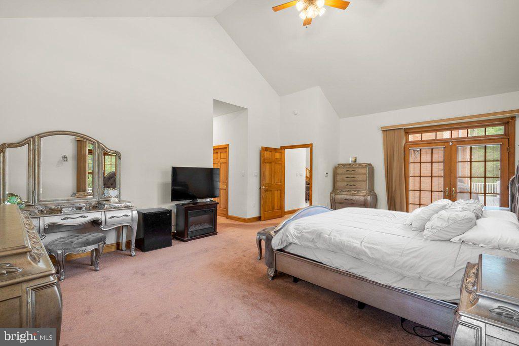 APPLE GROVE ESTATES - Residential