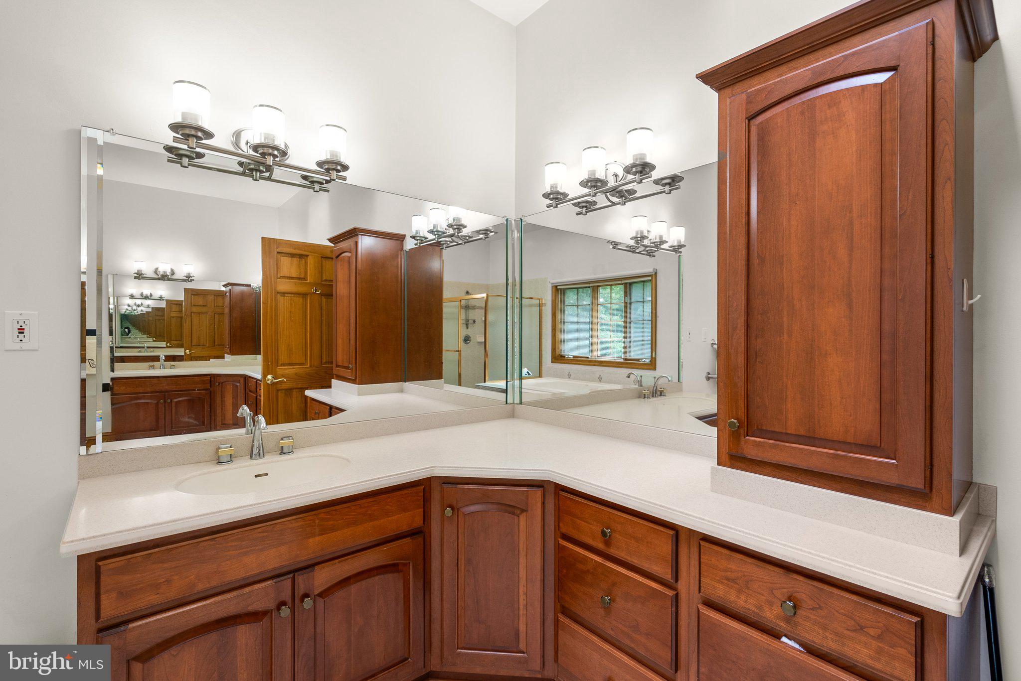 APPLE GROVE ESTATES - Residential