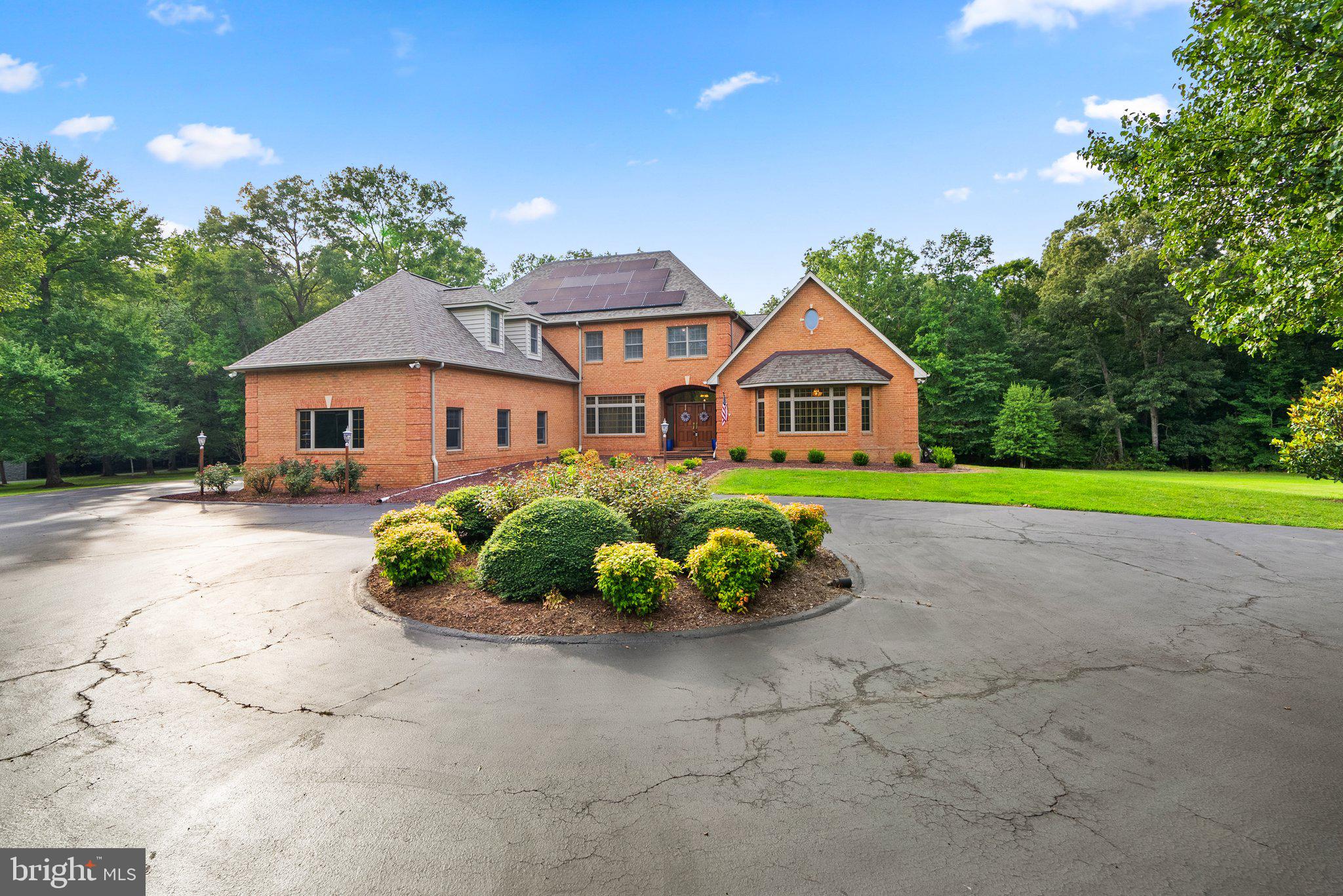 APPLE GROVE ESTATES - Residential