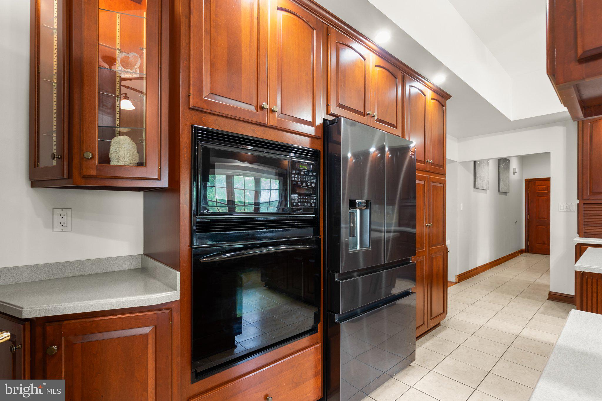 APPLE GROVE ESTATES - Residential