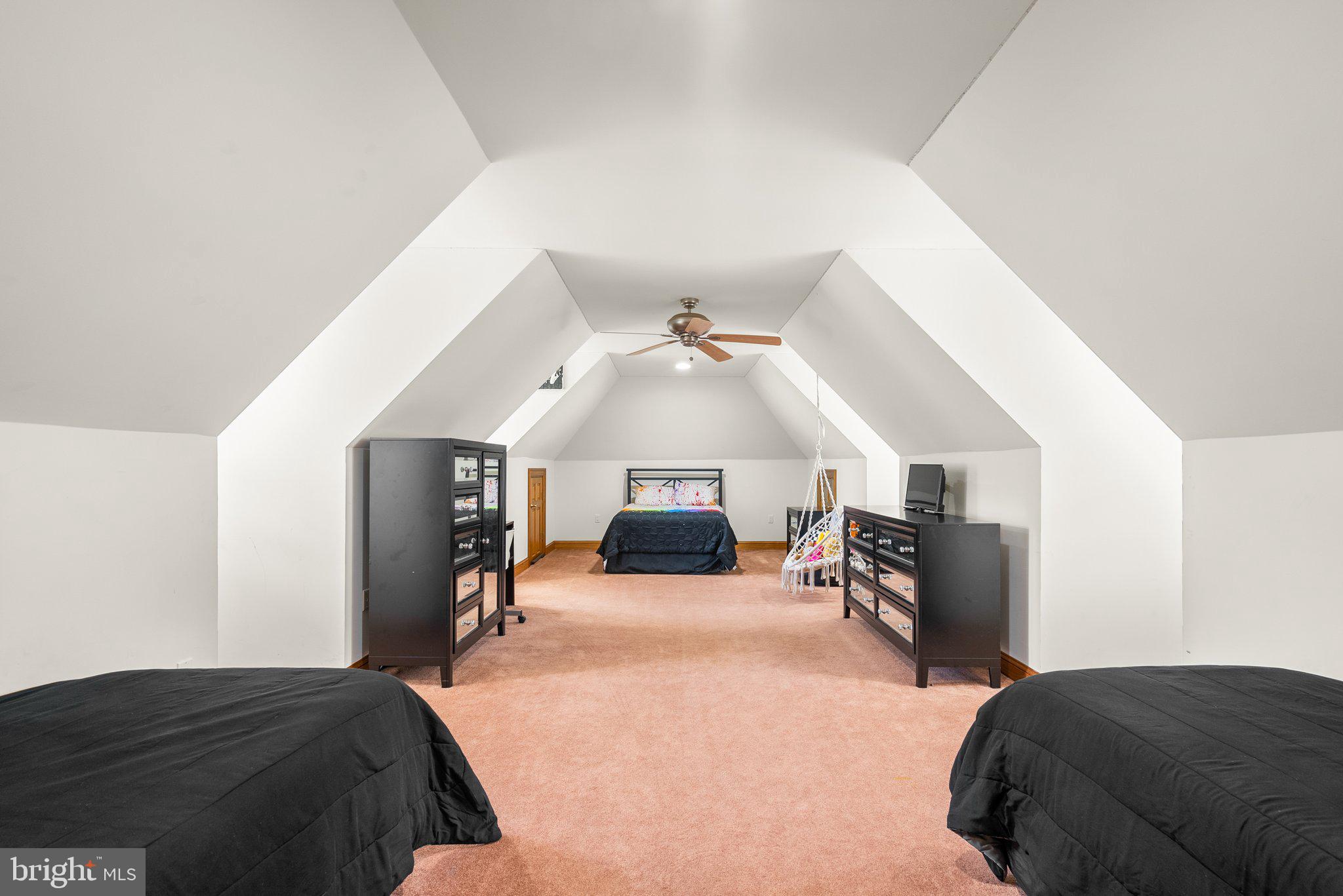 APPLE GROVE ESTATES - Residential