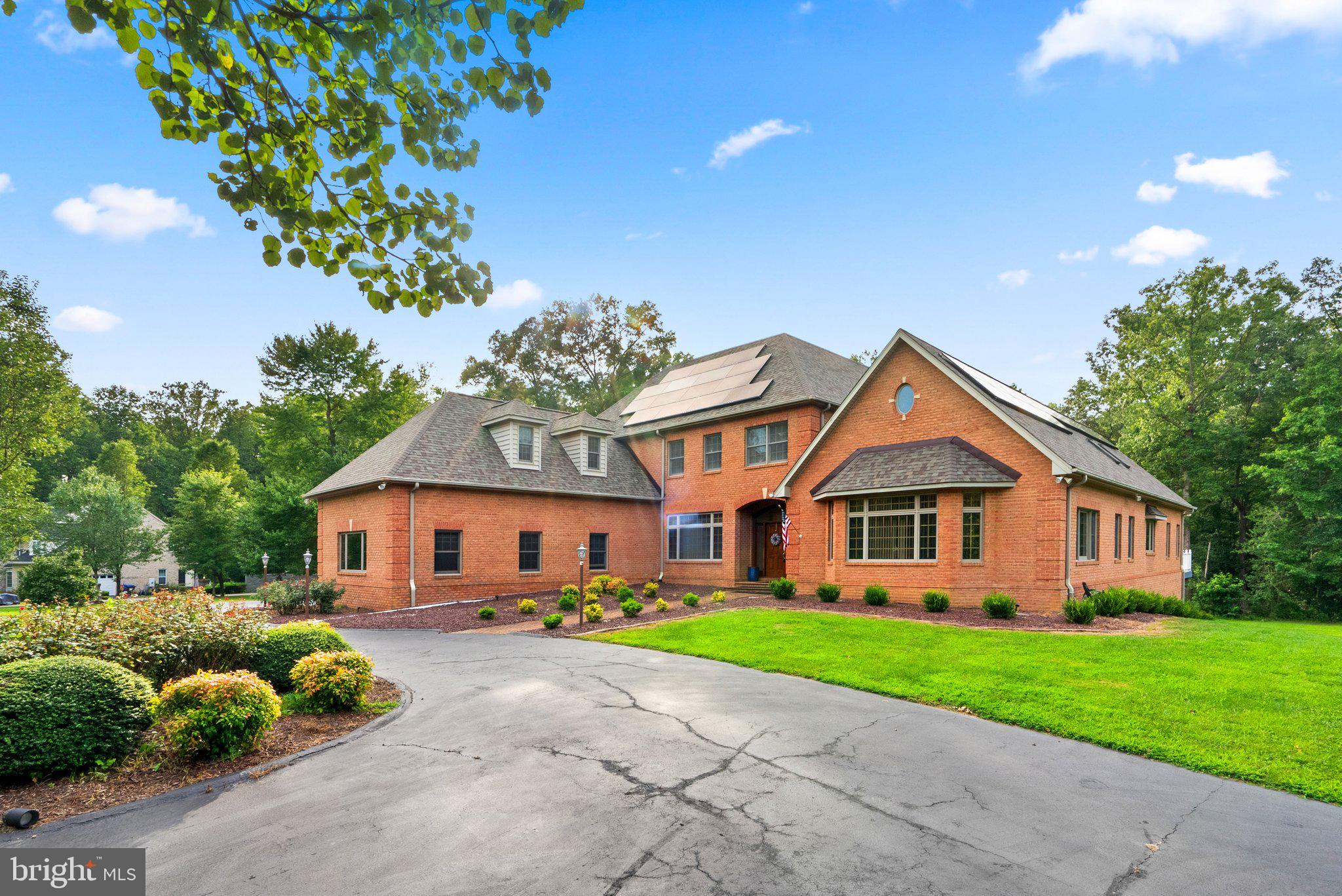 APPLE GROVE ESTATES - Residential