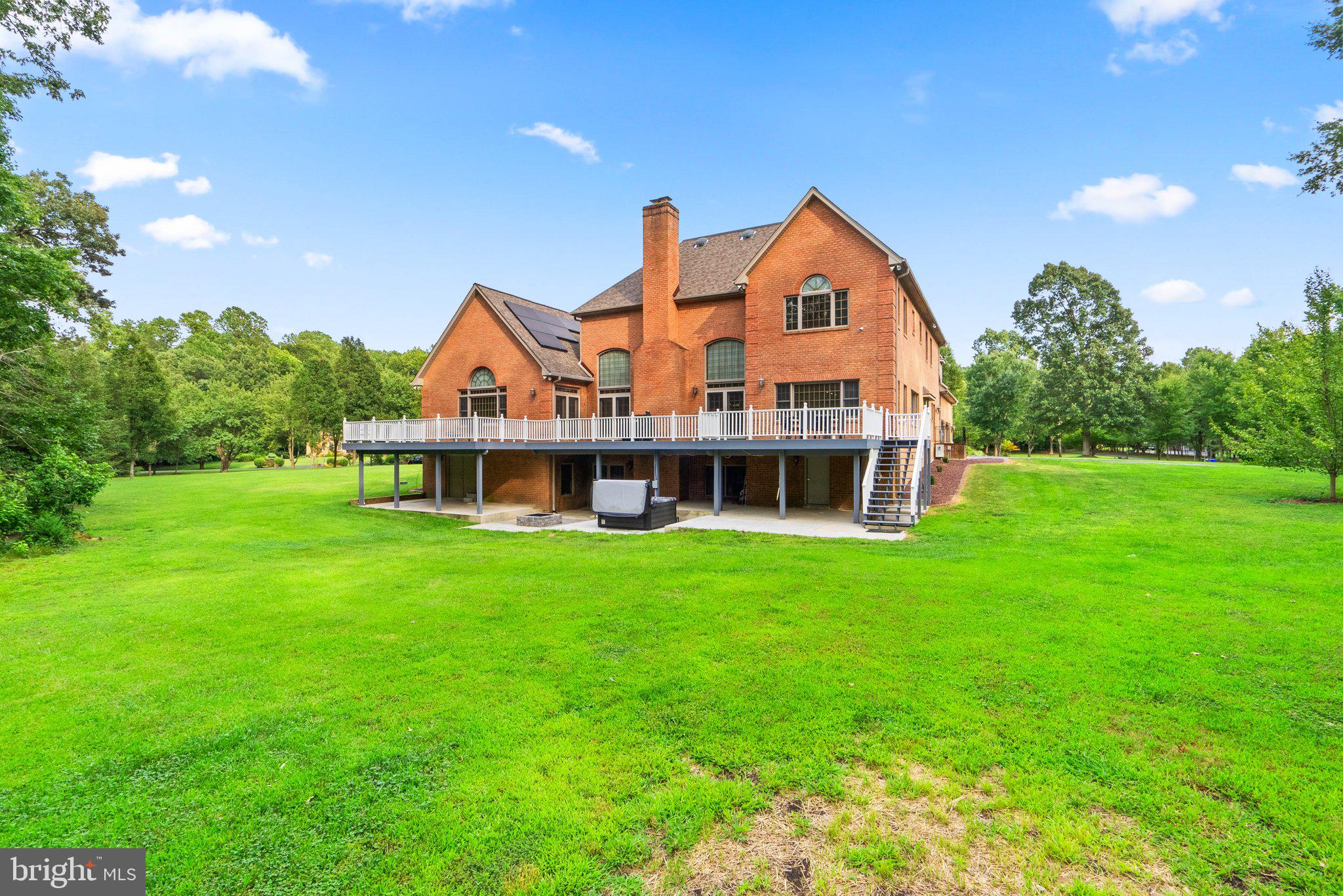 APPLE GROVE ESTATES - Residential