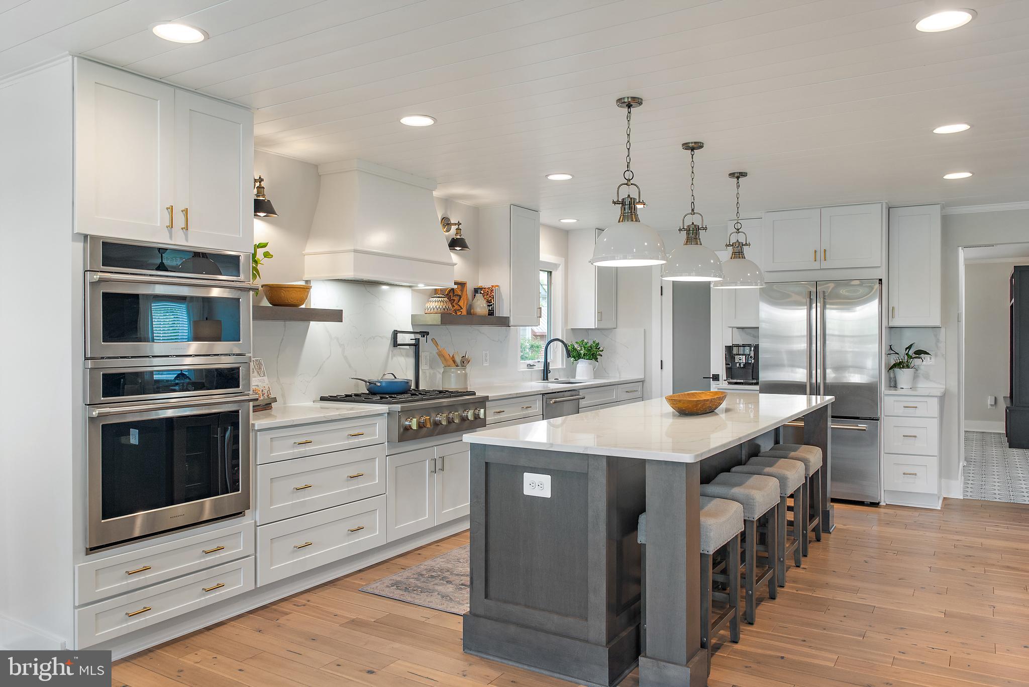 CHALK POINT - Residential