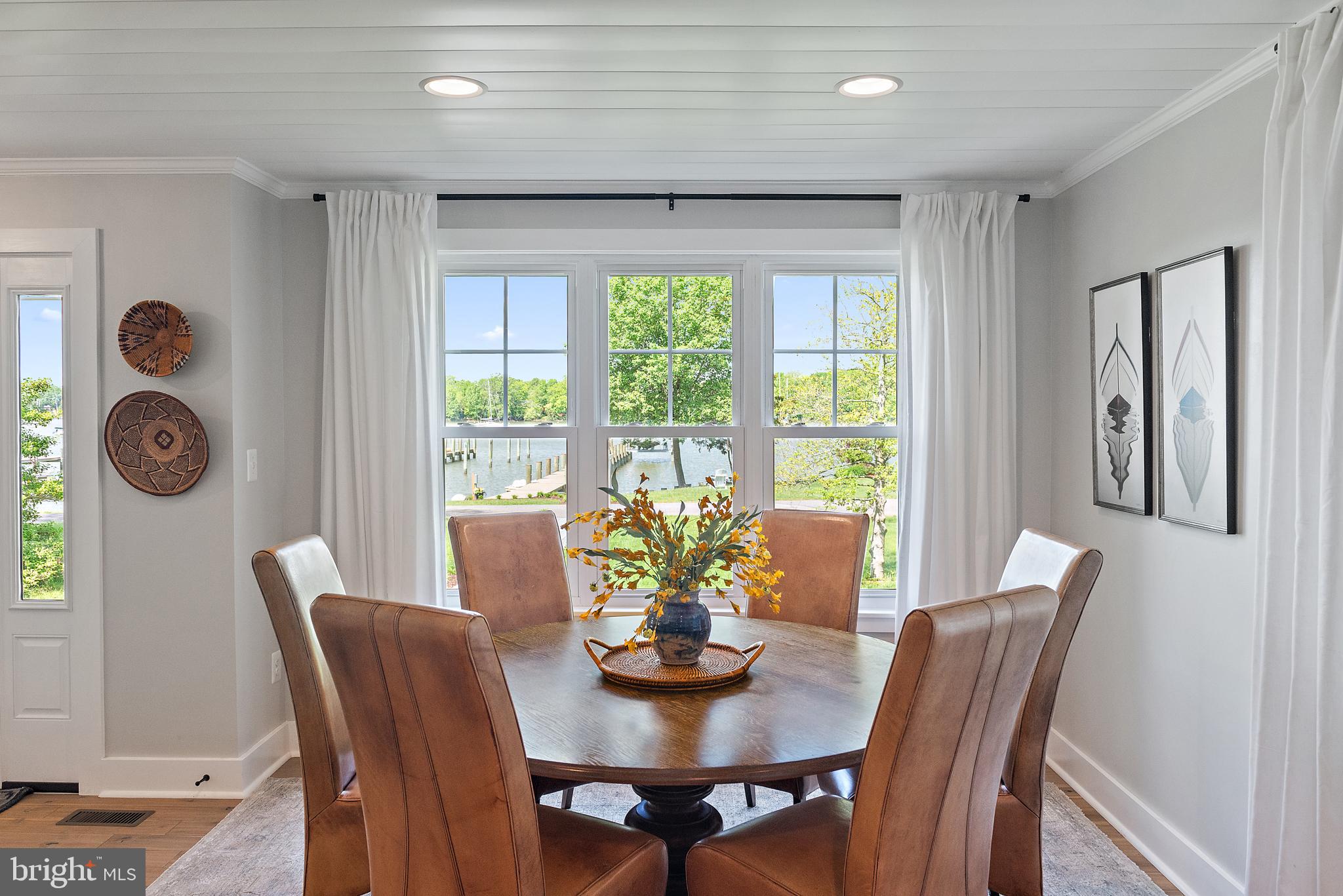 CHALK POINT - Residential