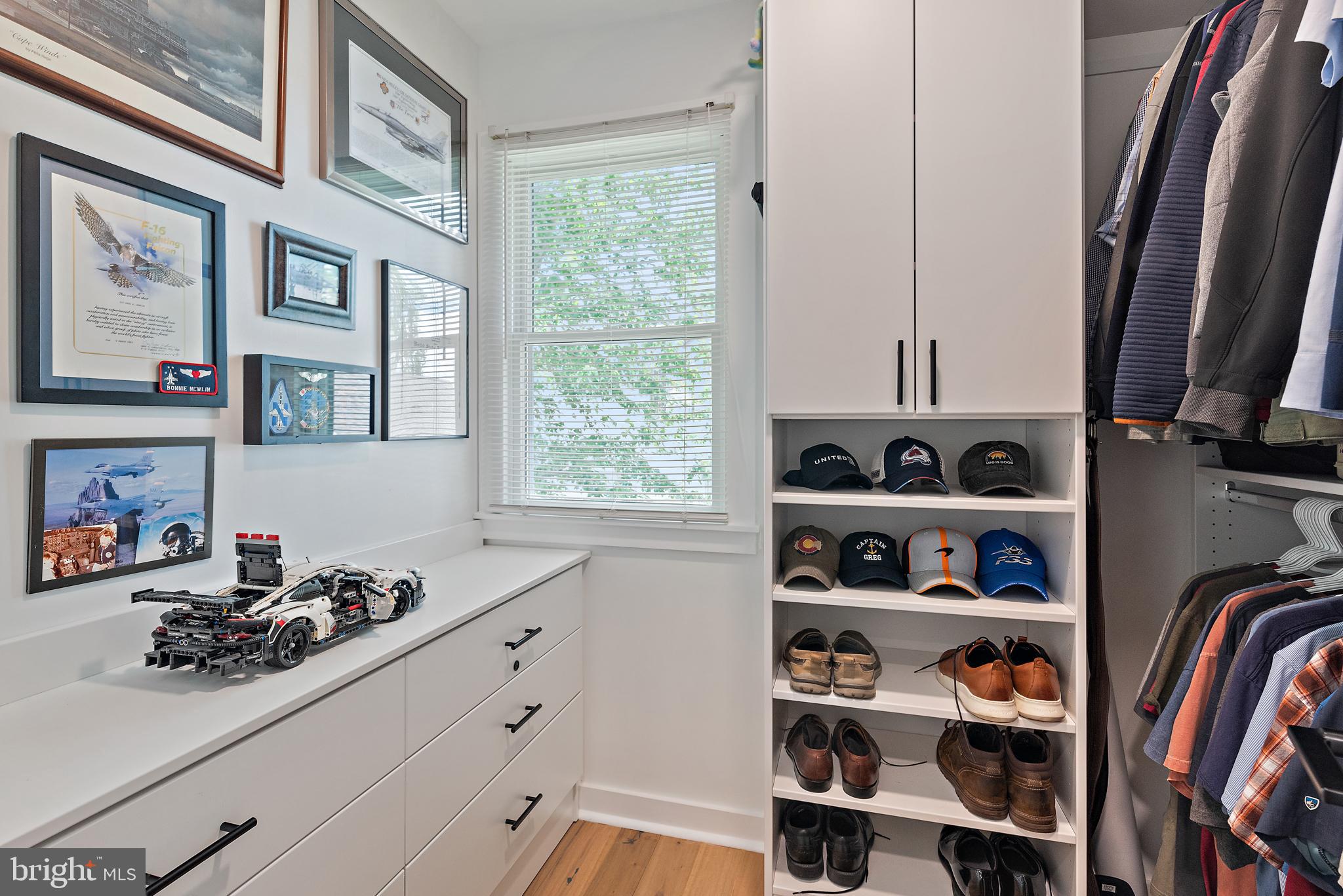 CHALK POINT - Residential