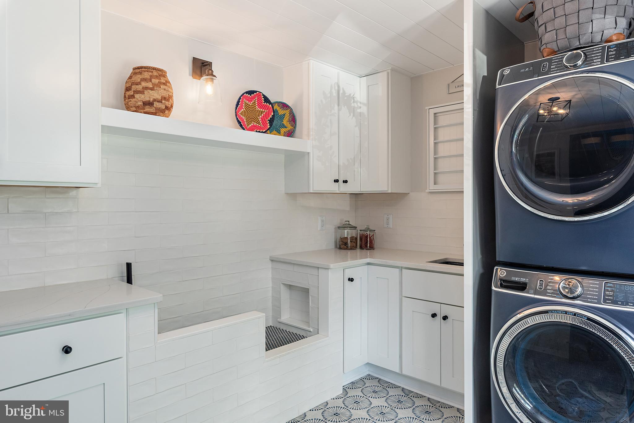 CHALK POINT - Residential