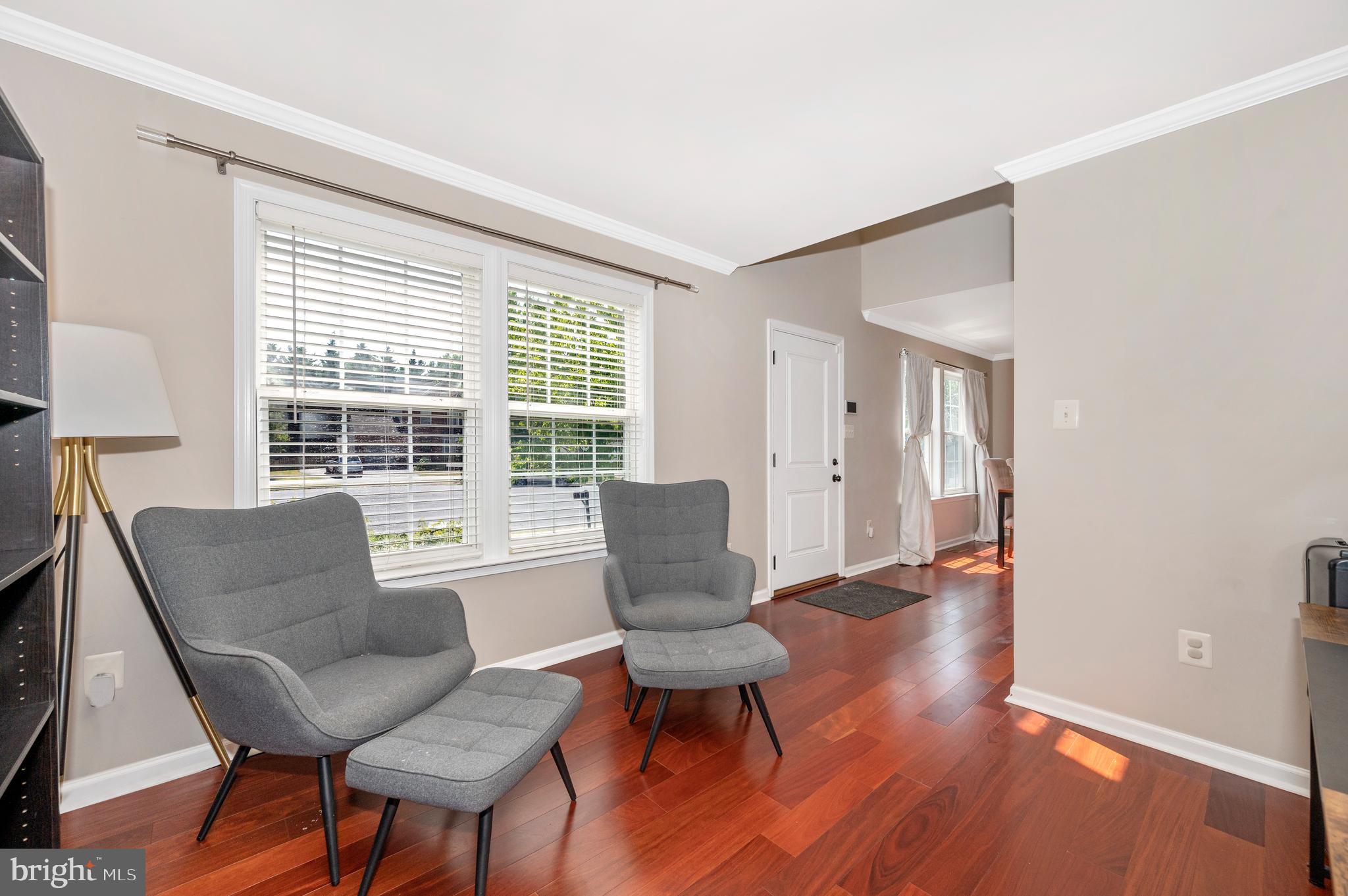 RIVER CREST - Residential