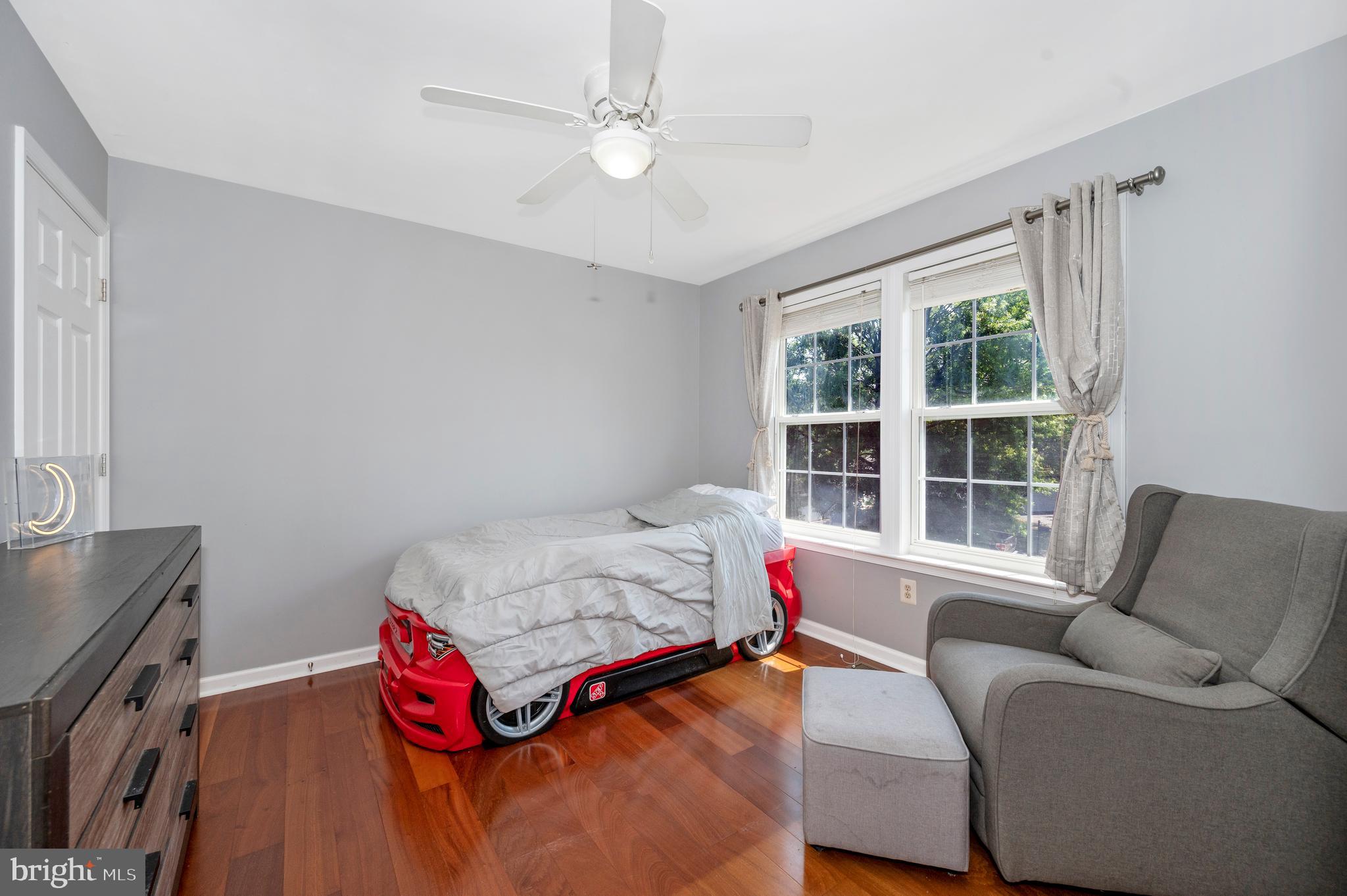 RIVER CREST - Residential