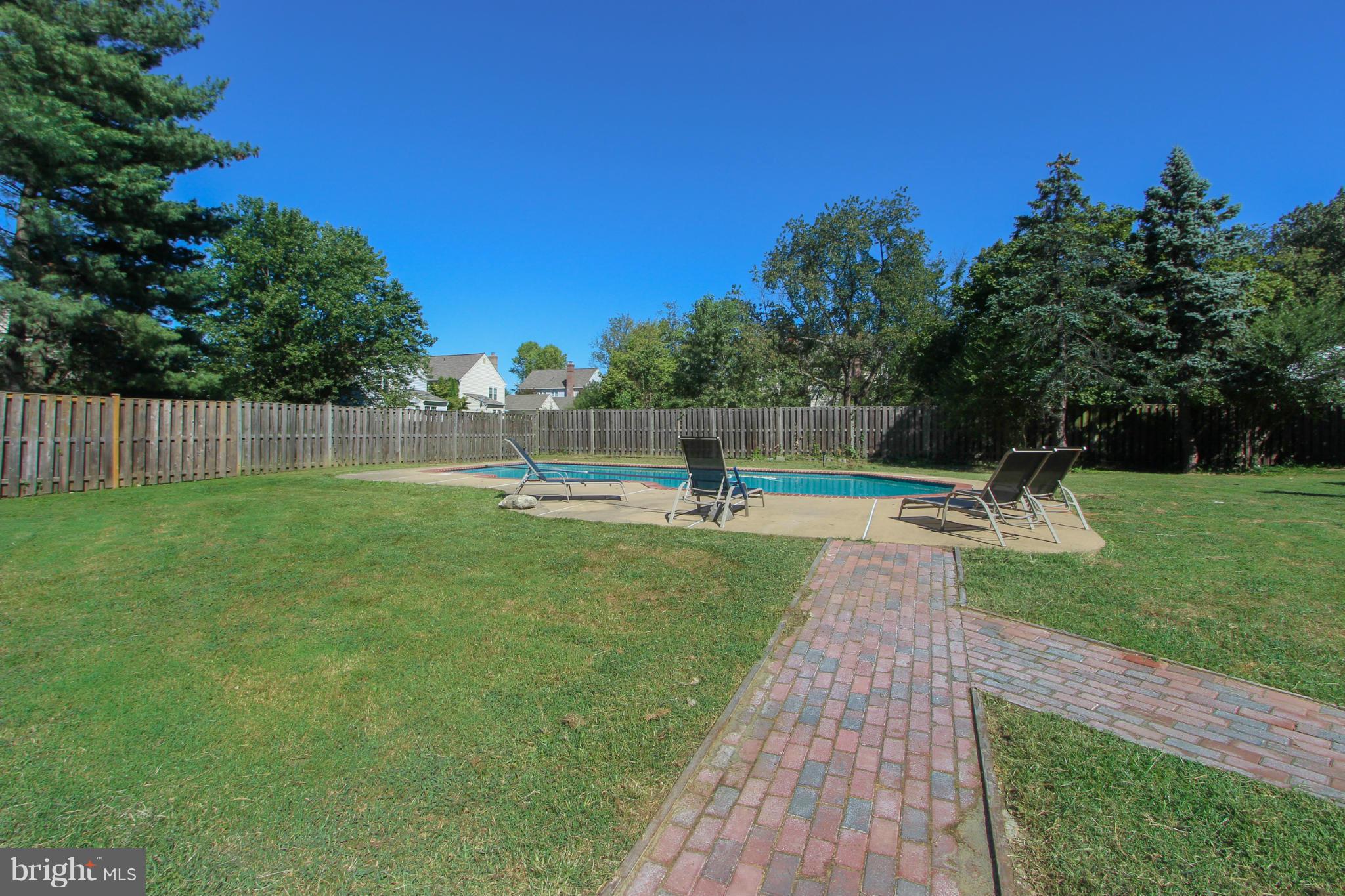 SPRINGFIELD FOREST - Residential