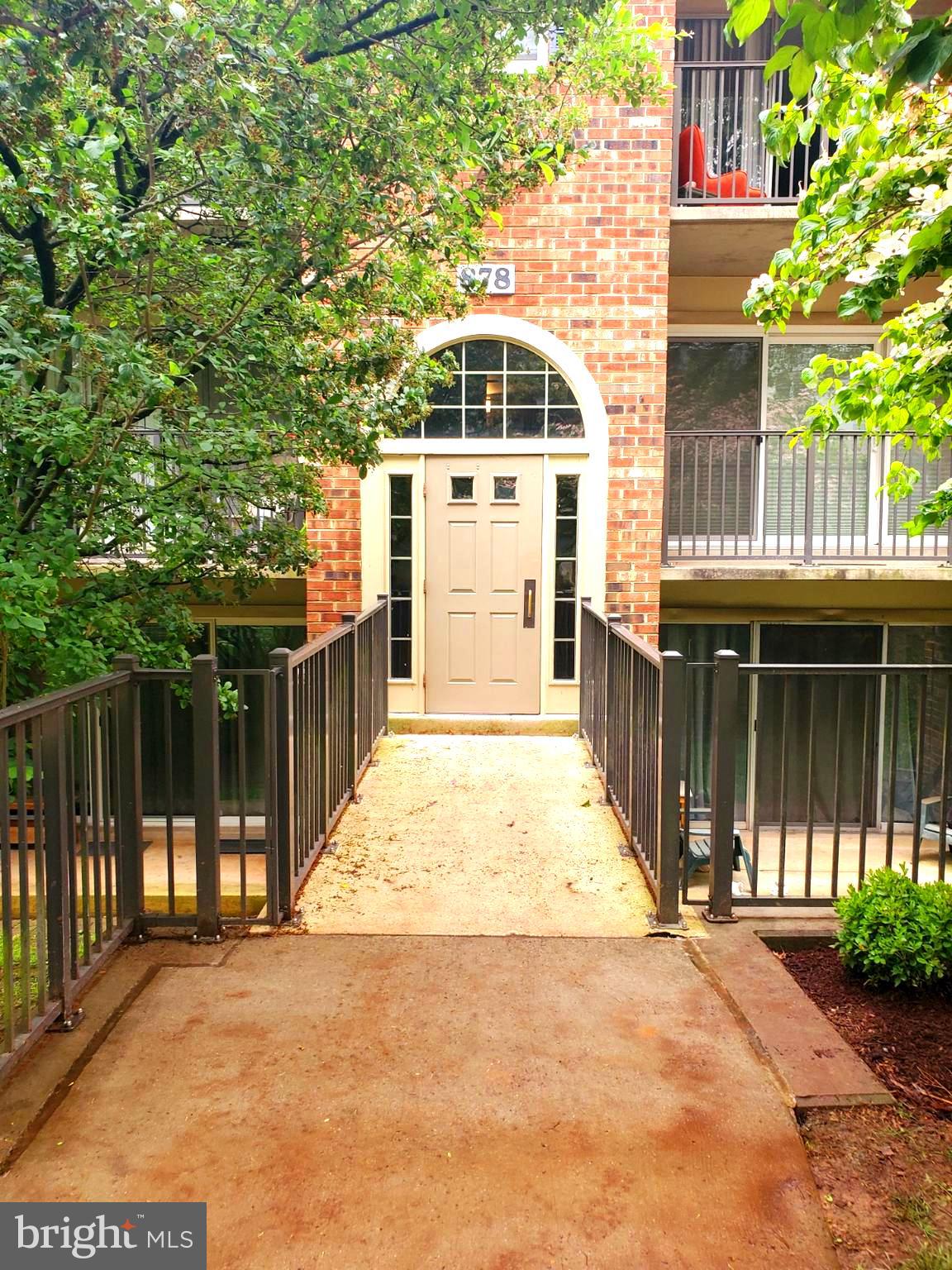 PLYMOUTH GARDENS - Residential Lease