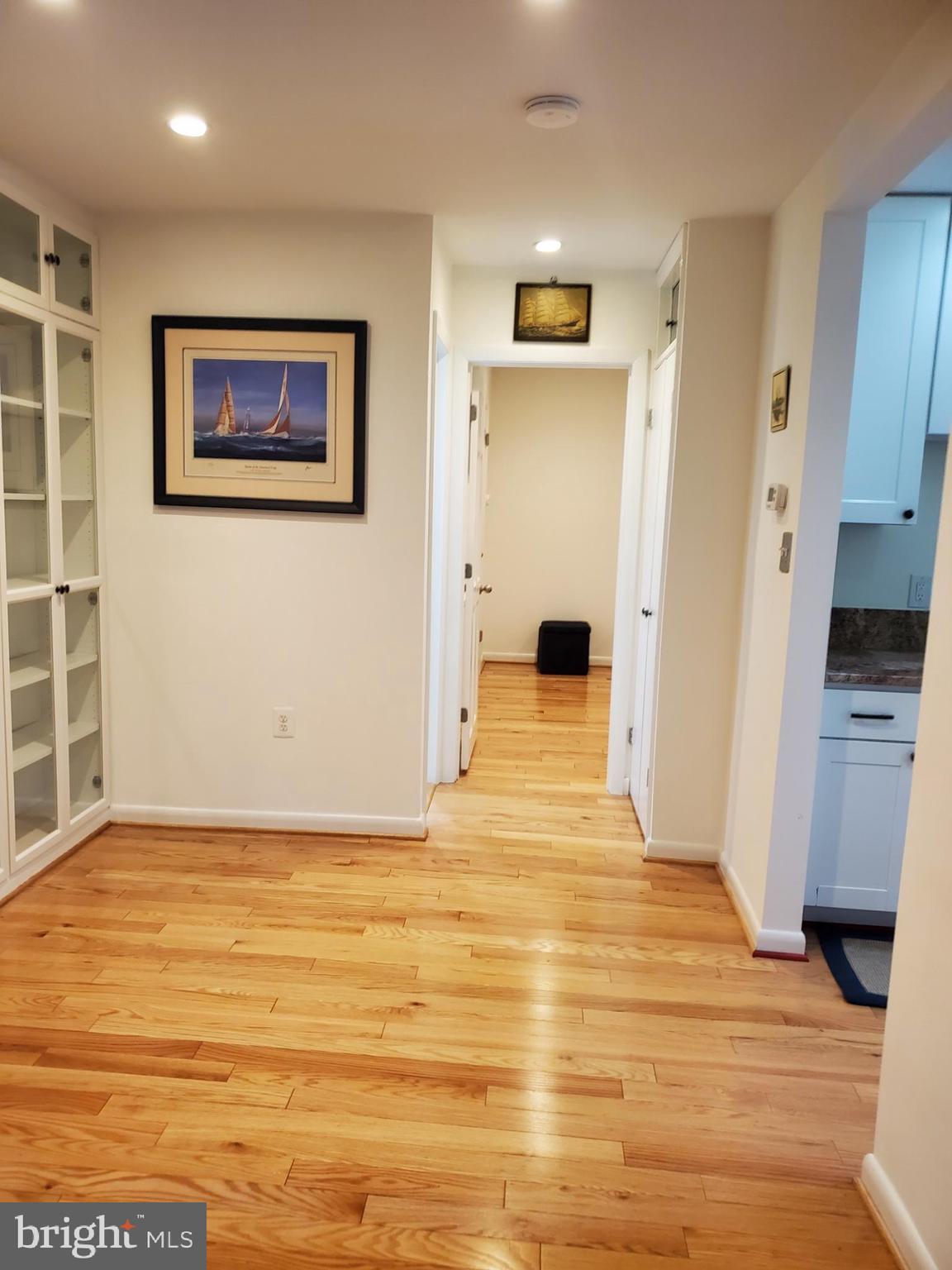 PLYMOUTH GARDENS - Residential Lease