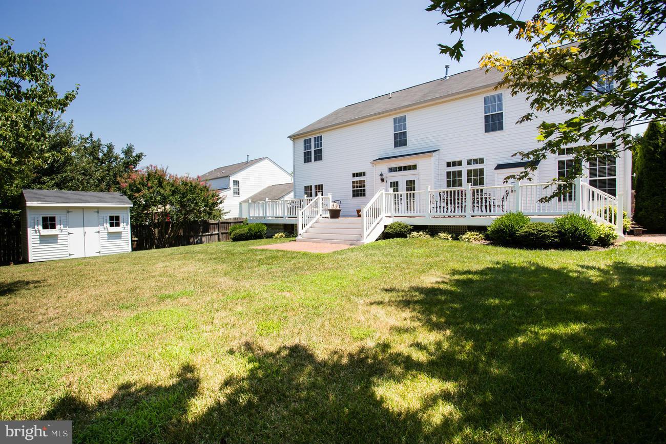 STOWE OF AMYCLAE - Residential Lease