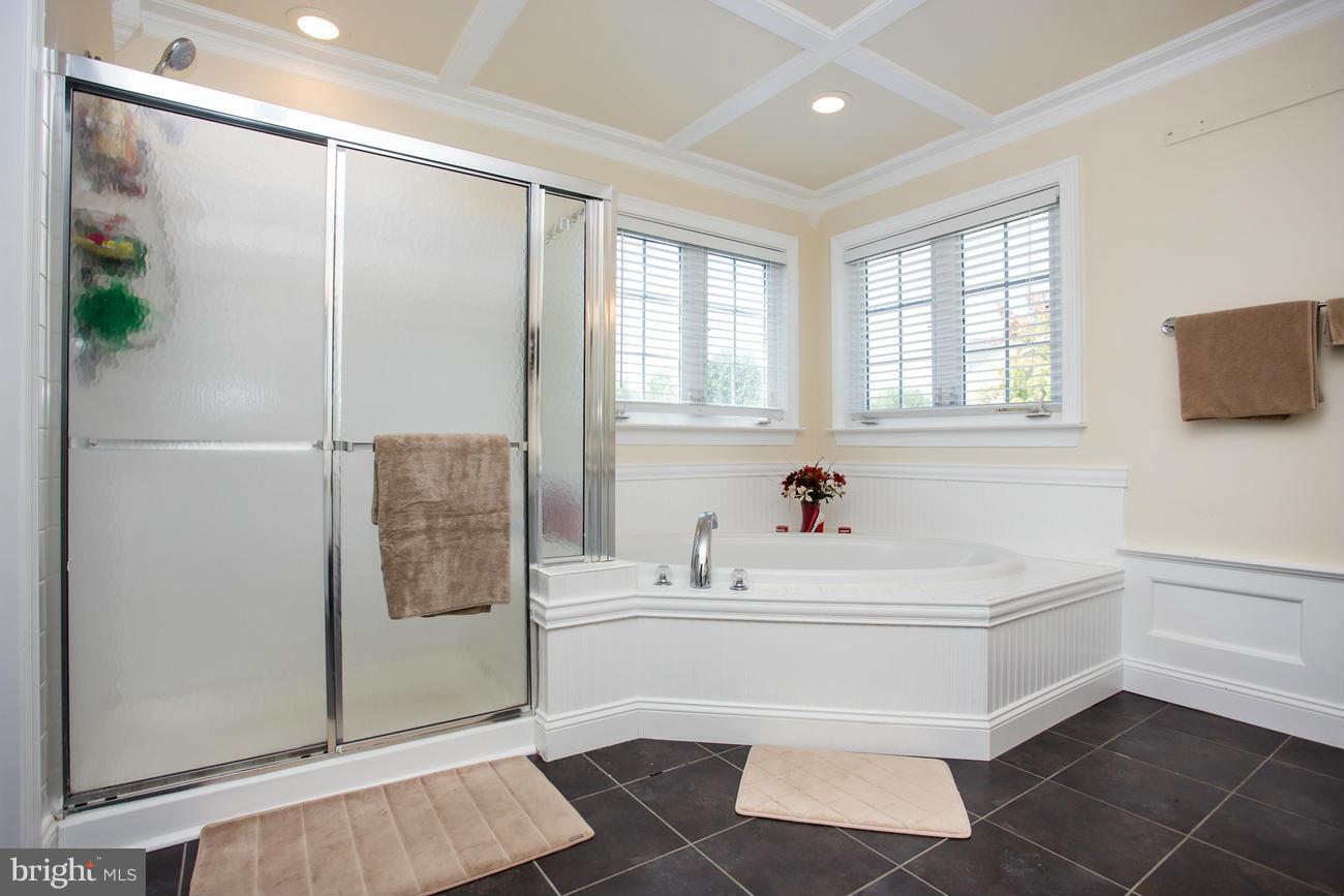 STOWE OF AMYCLAE - Residential Lease