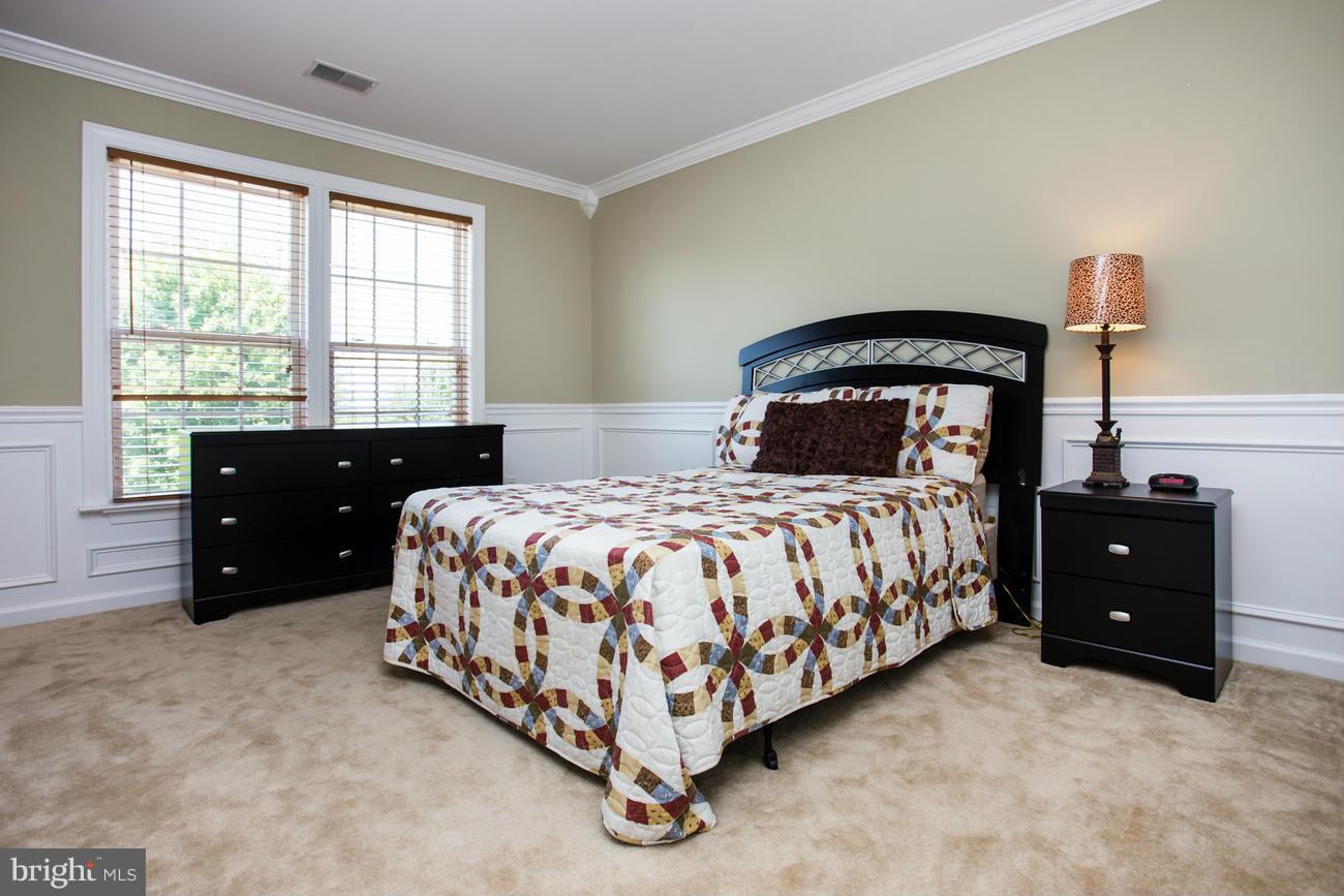 STOWE OF AMYCLAE - Residential Lease