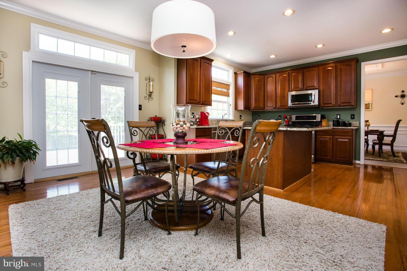 STOWE OF AMYCLAE - Residential Lease