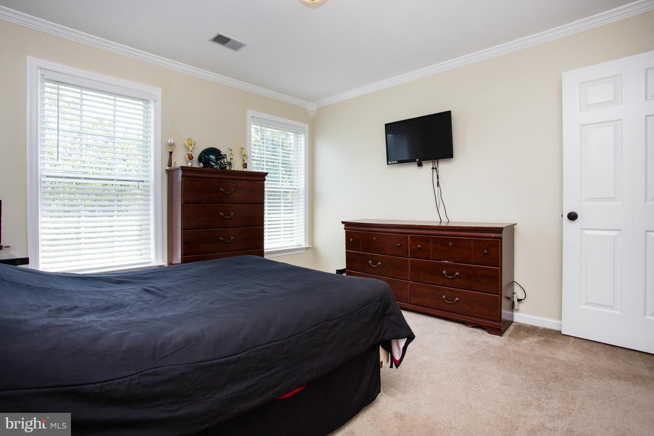 STOWE OF AMYCLAE - Residential Lease