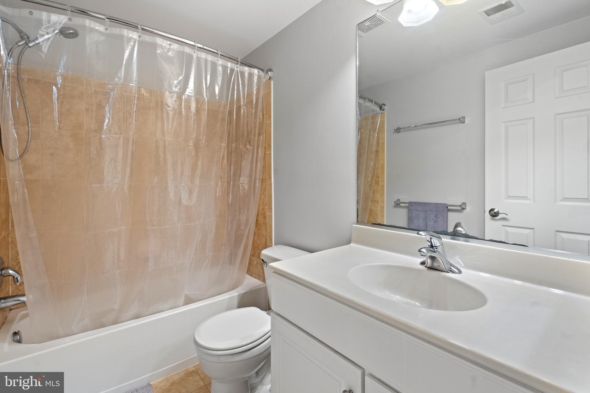 PAVILIONS AT HUNTINGTON - Residential