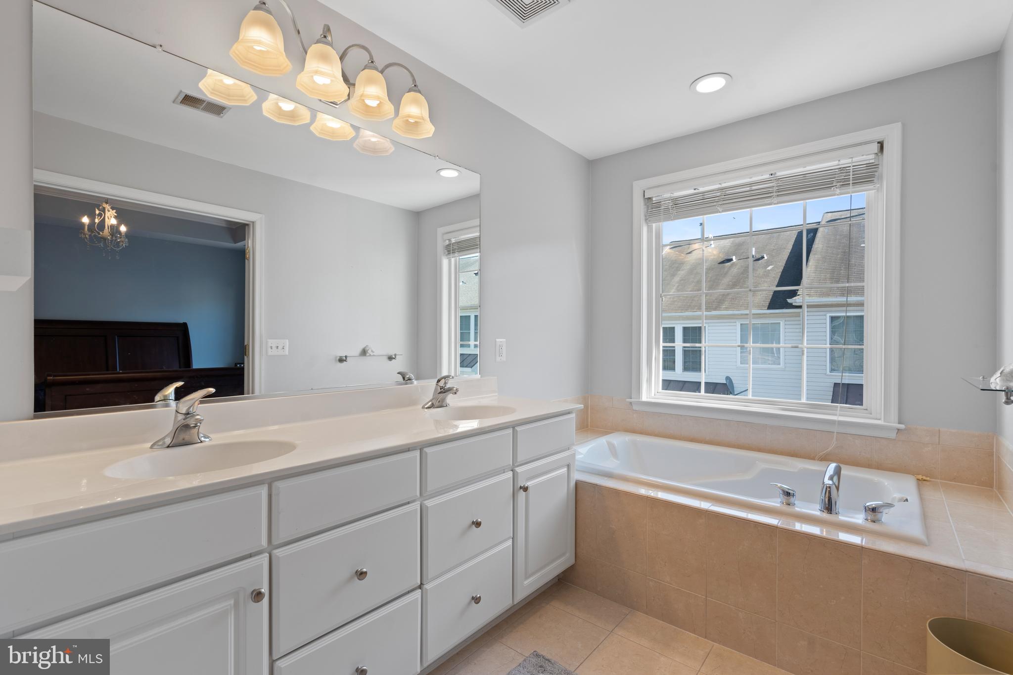 PAVILIONS AT HUNTINGTON - Residential