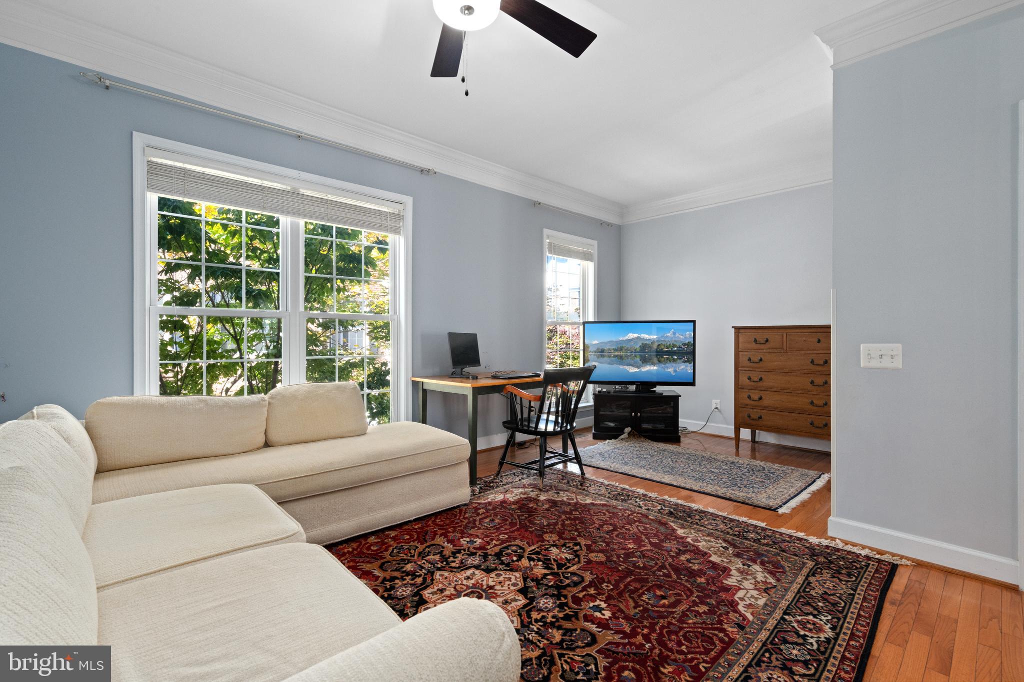 PAVILIONS AT HUNTINGTON - Residential