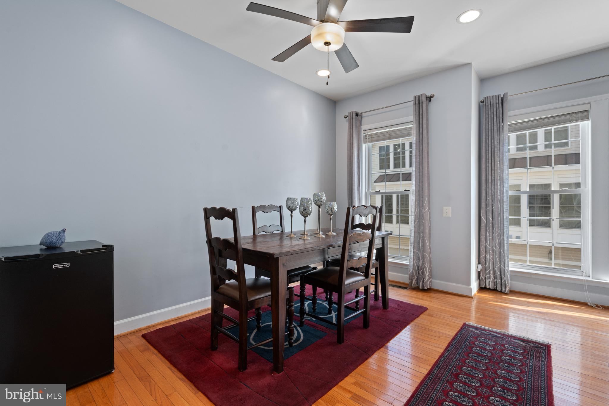 PAVILIONS AT HUNTINGTON - Residential