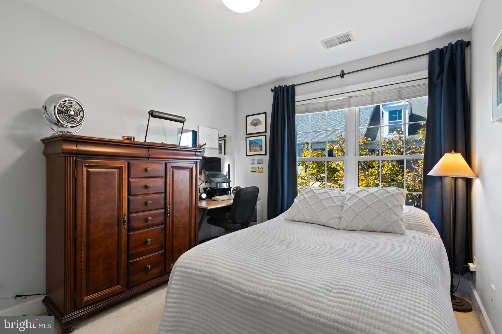 PAVILIONS AT HUNTINGTON - Residential