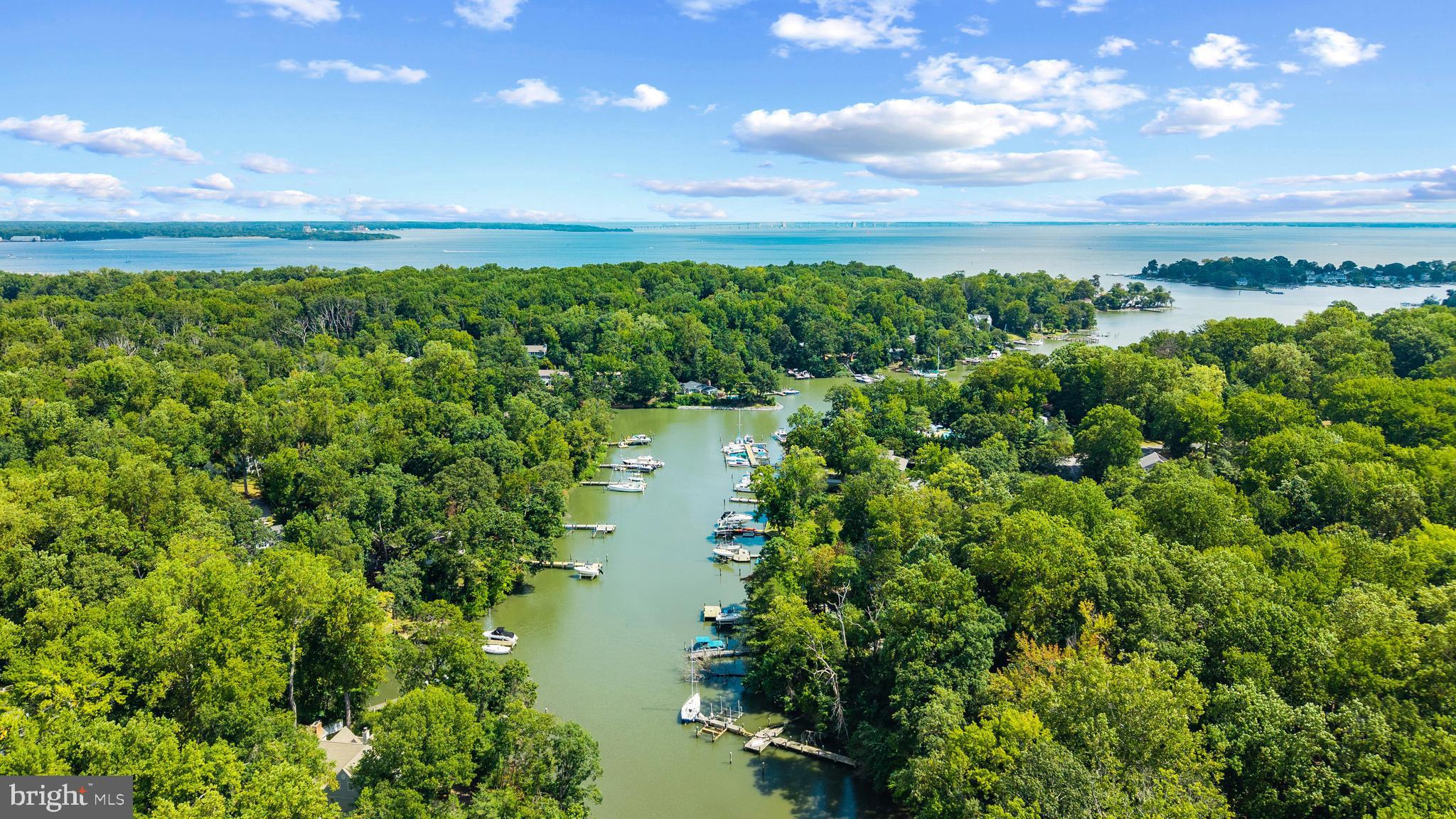 ANNAPOLIS ROADS - Residential