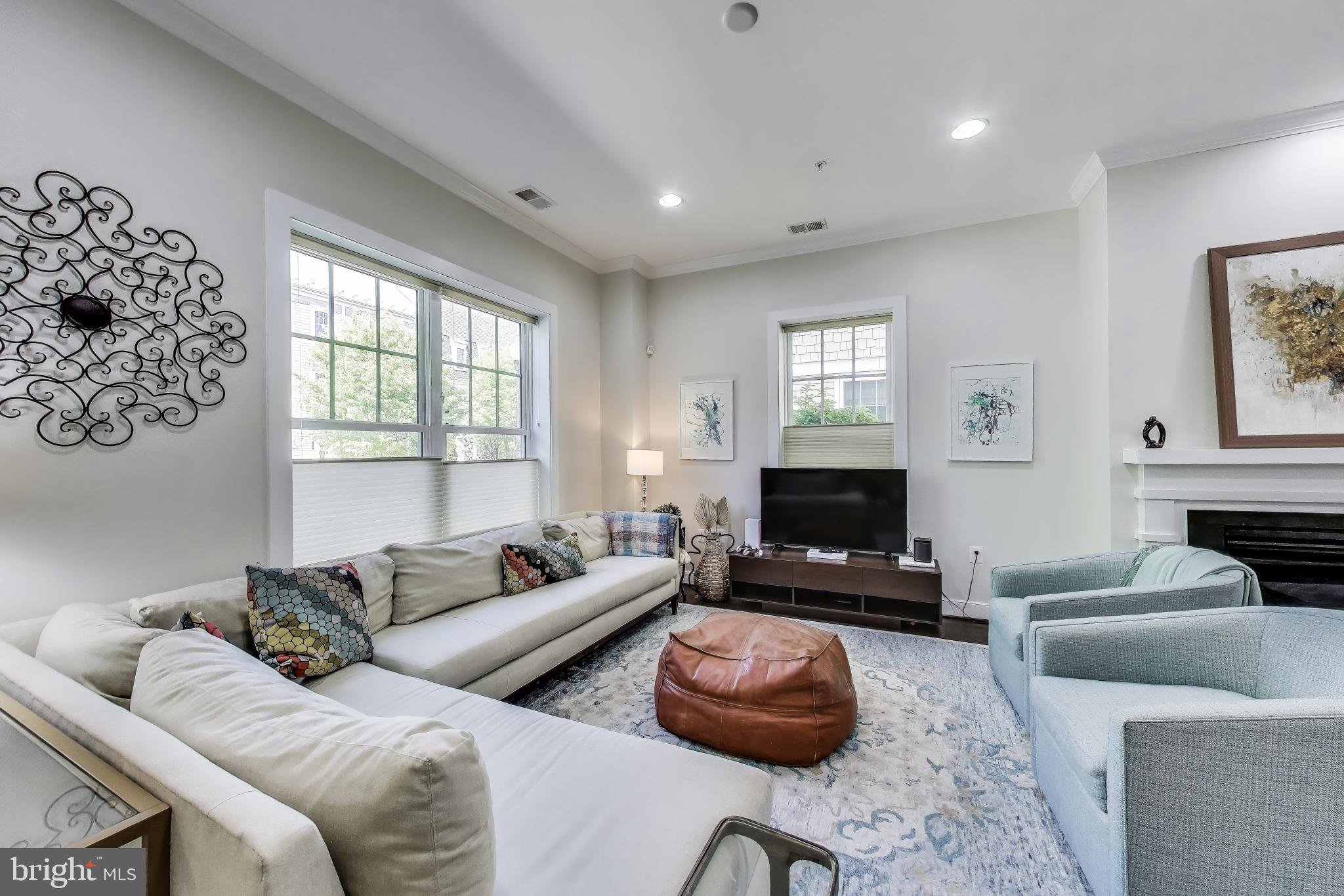 POTOMAC  YARDS - Residential Lease