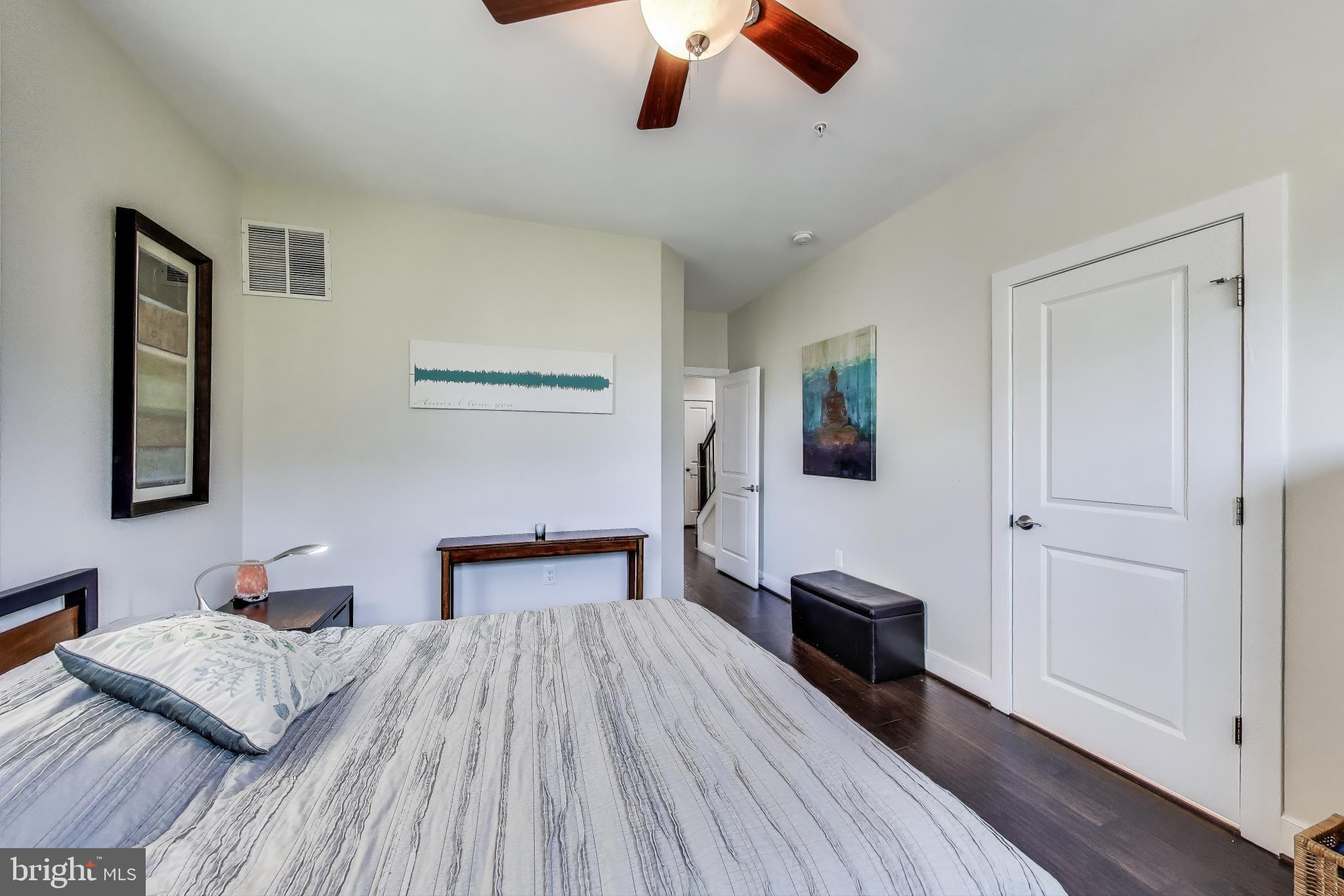 POTOMAC  YARDS - Residential Lease