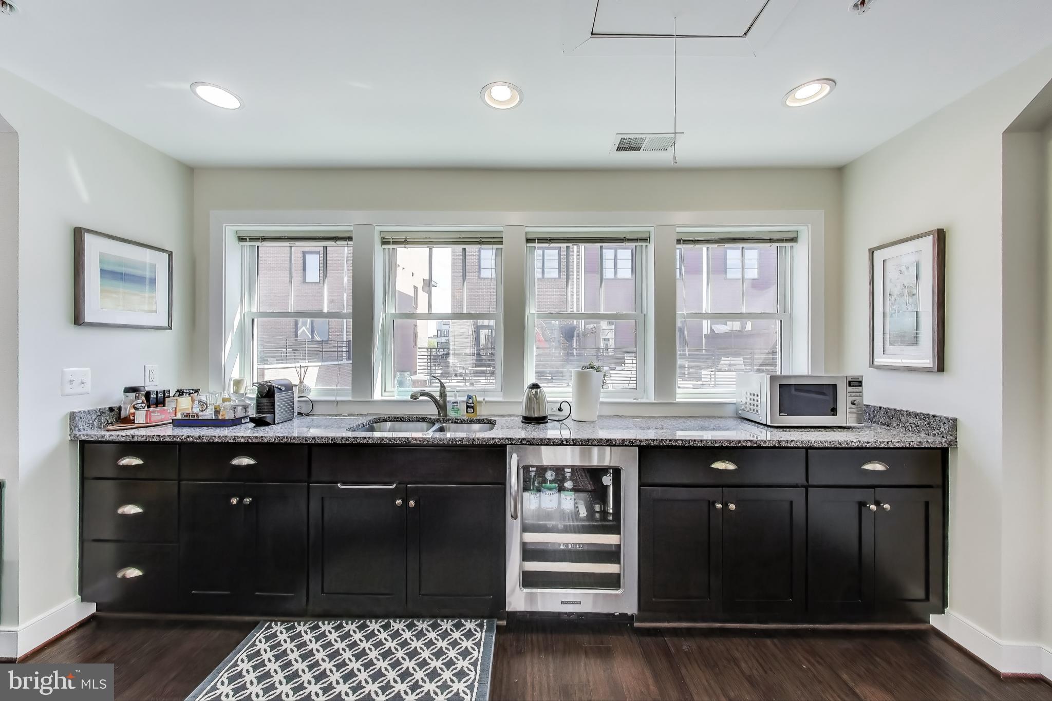 POTOMAC  YARDS - Residential Lease