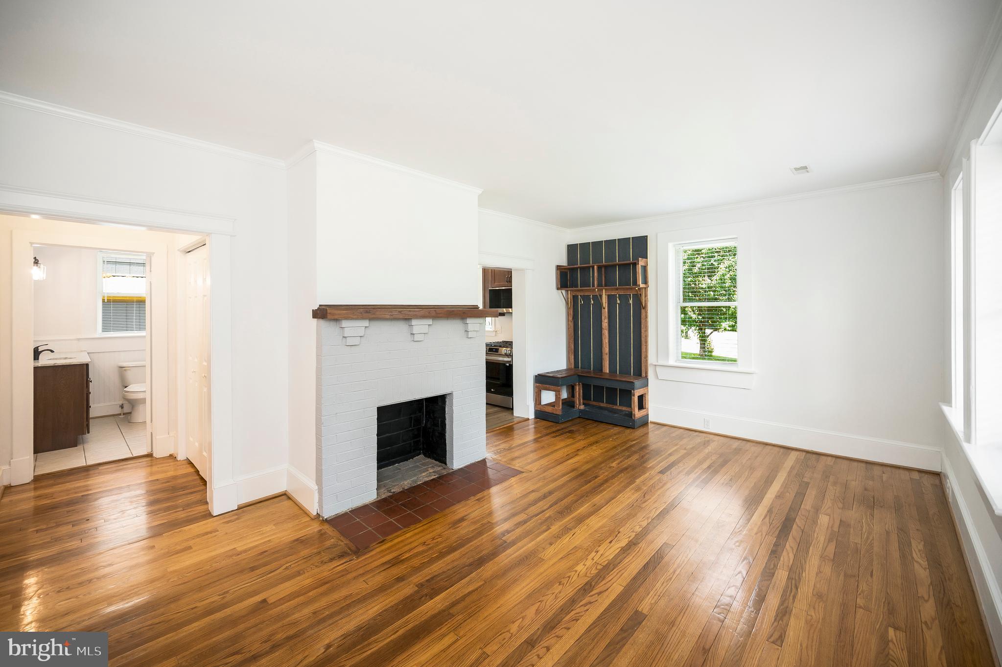 345 MIMOSA LANE