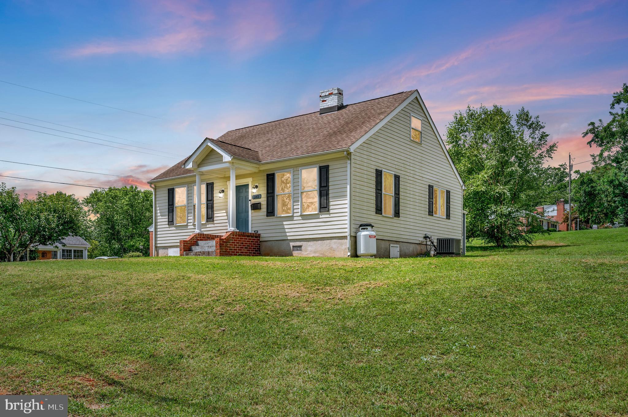 Welcome to this beautifully renovated 2-bedroom, 1-bathroom cottage nestled on a spacious corner lot in the heart of the charming Town of Orange, VA. Brimming with character and updates, this home is perfect for those who appreciate small-town living with modern touches.
Step inside to discover a brand-new kitchen and bathroom, complemented by fresh paint throughout that creates a light, inviting atmosphere. Enjoy cozy evenings by the wood-burning fireplace — perfect for movie nights or intimate dinners at home.
Outside, the large corner lot provides ample space for outdoor enjoyment, along with plenty of parking and a newer shed for additional storage. Located just a short distance from shops, restaurants, local wineries, and historic attractions, this home offers the best of both convenience and lifestyle.