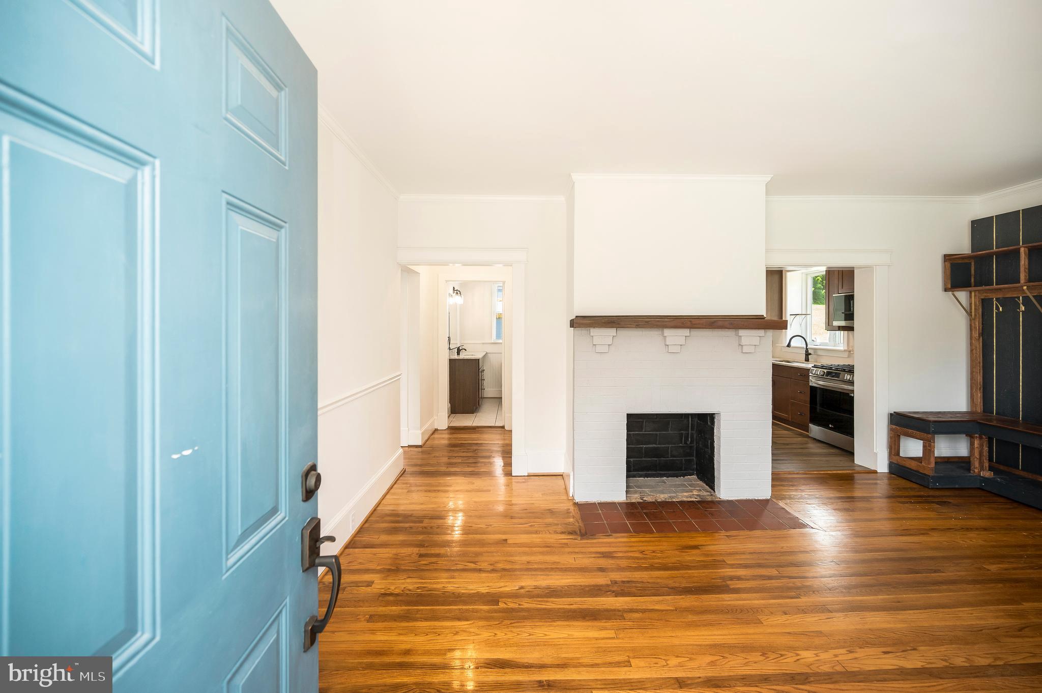 345 MIMOSA LANE