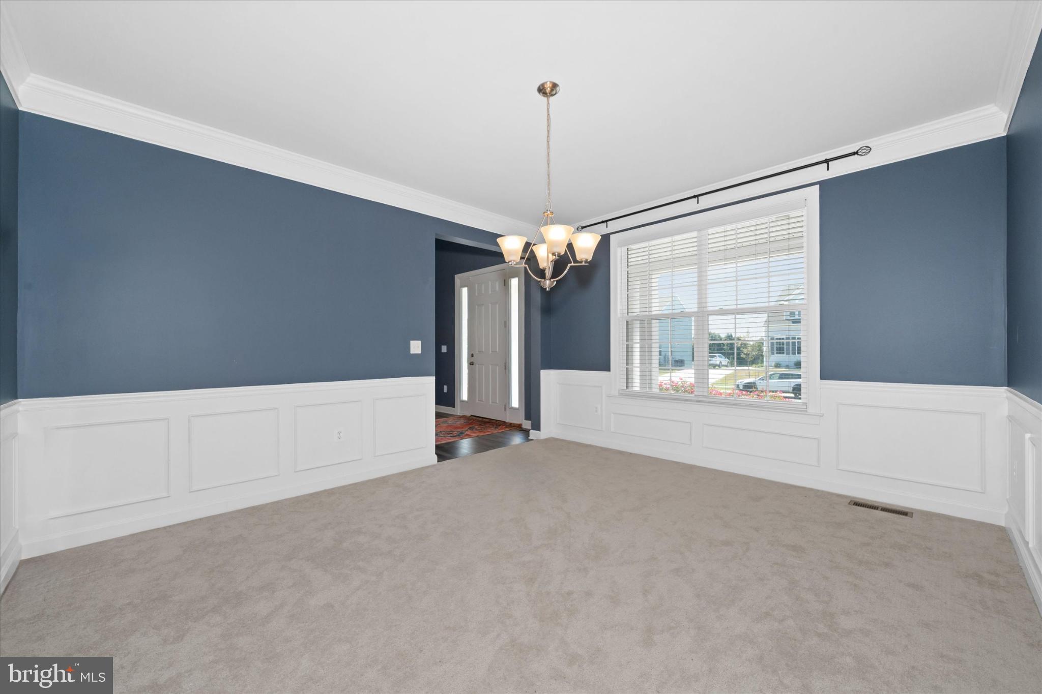 SUMMIT POINTE - Residential