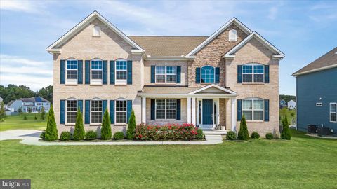 Photo of 258 Dillon Circle, MIDDLETOWN, DE 19709 (MLS # DENC2088926)