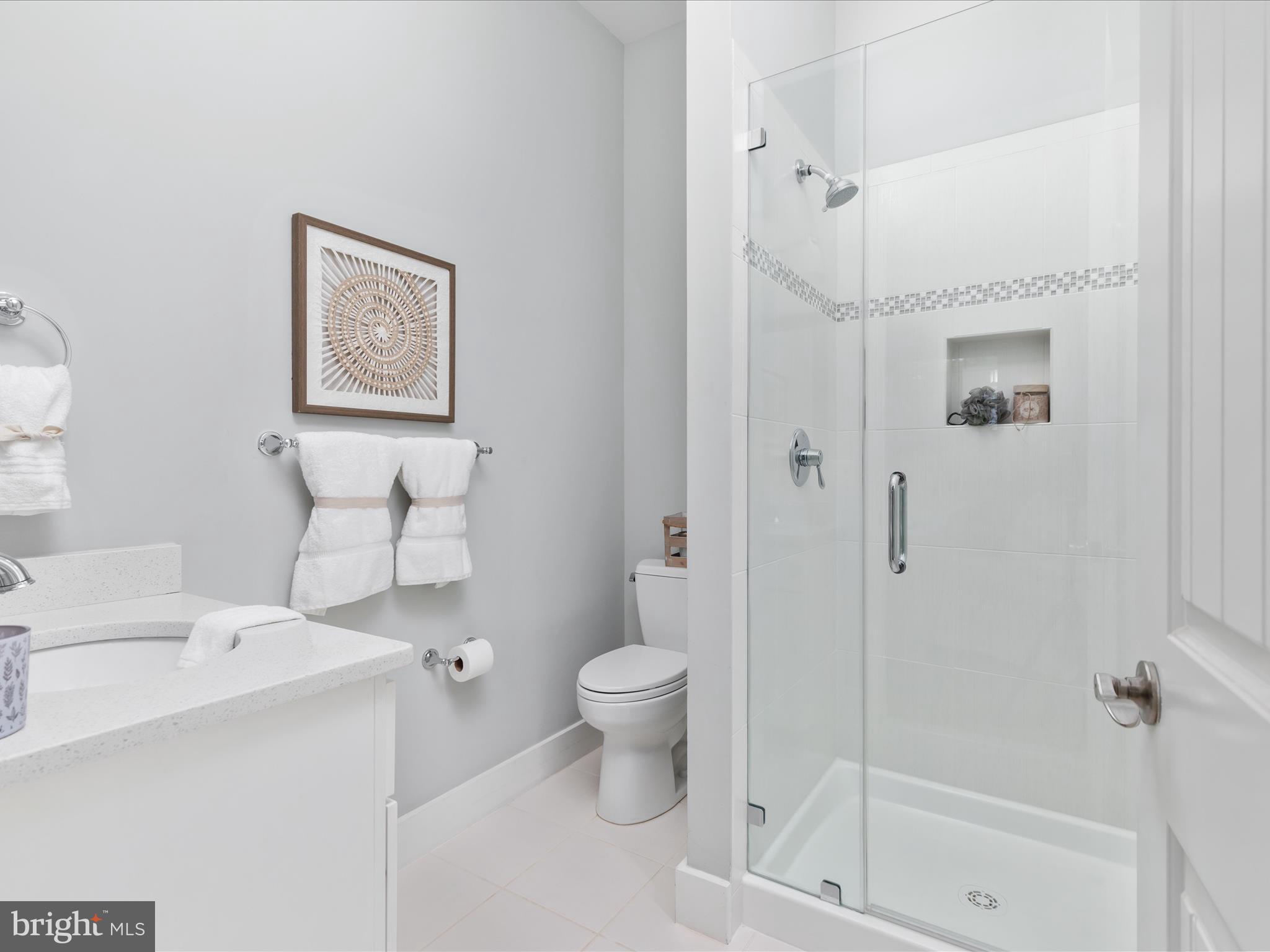 GOLF CLUB MANOR - Residential