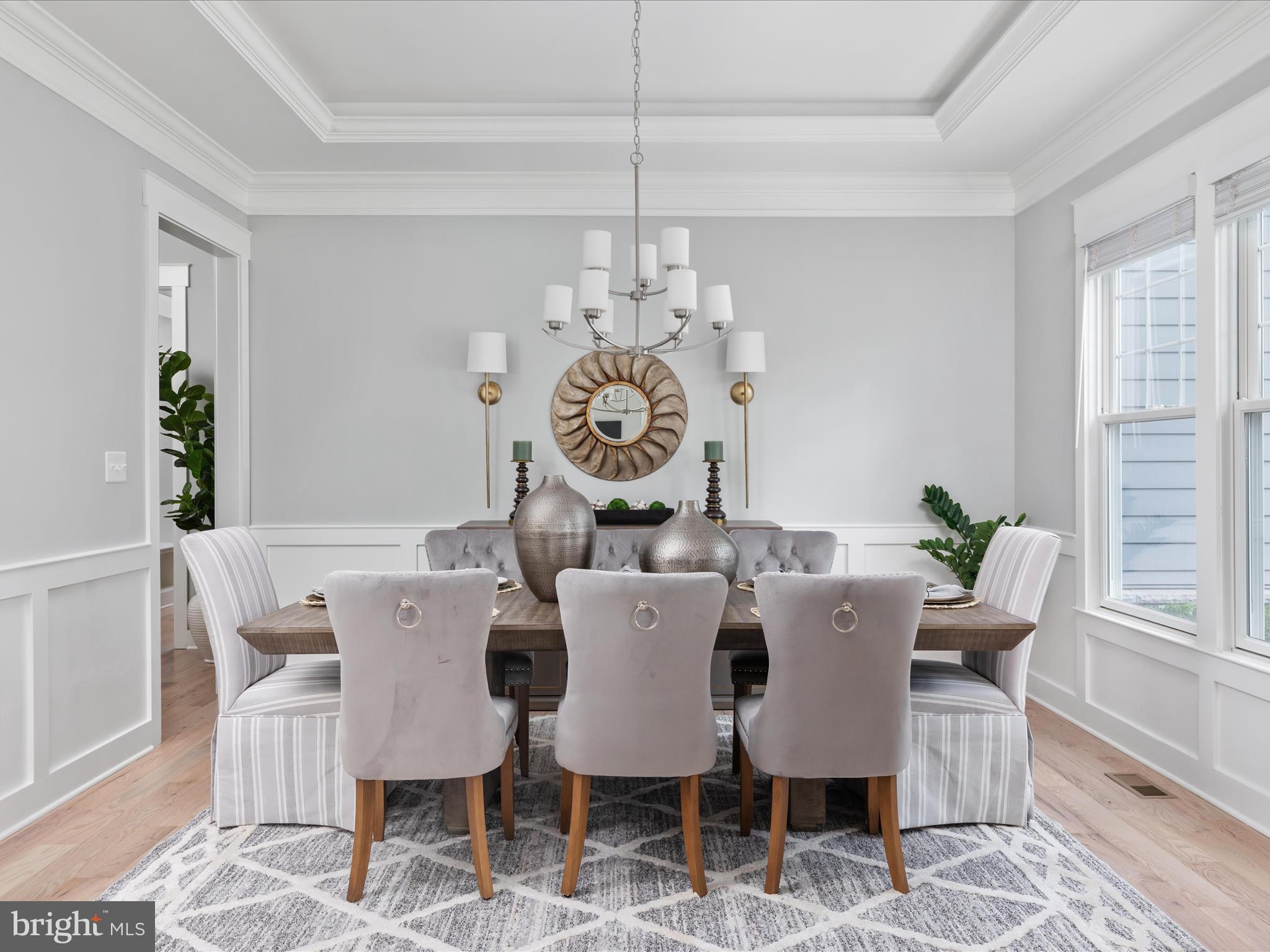 GOLF CLUB MANOR - Residential