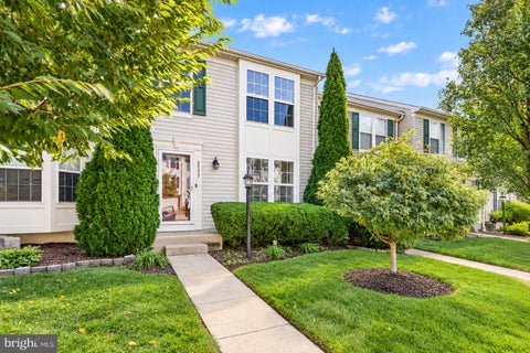 Photo of 9055 Falcon Glen Court, BRISTOW, VA 20136 (MLS # VAPW2131844)